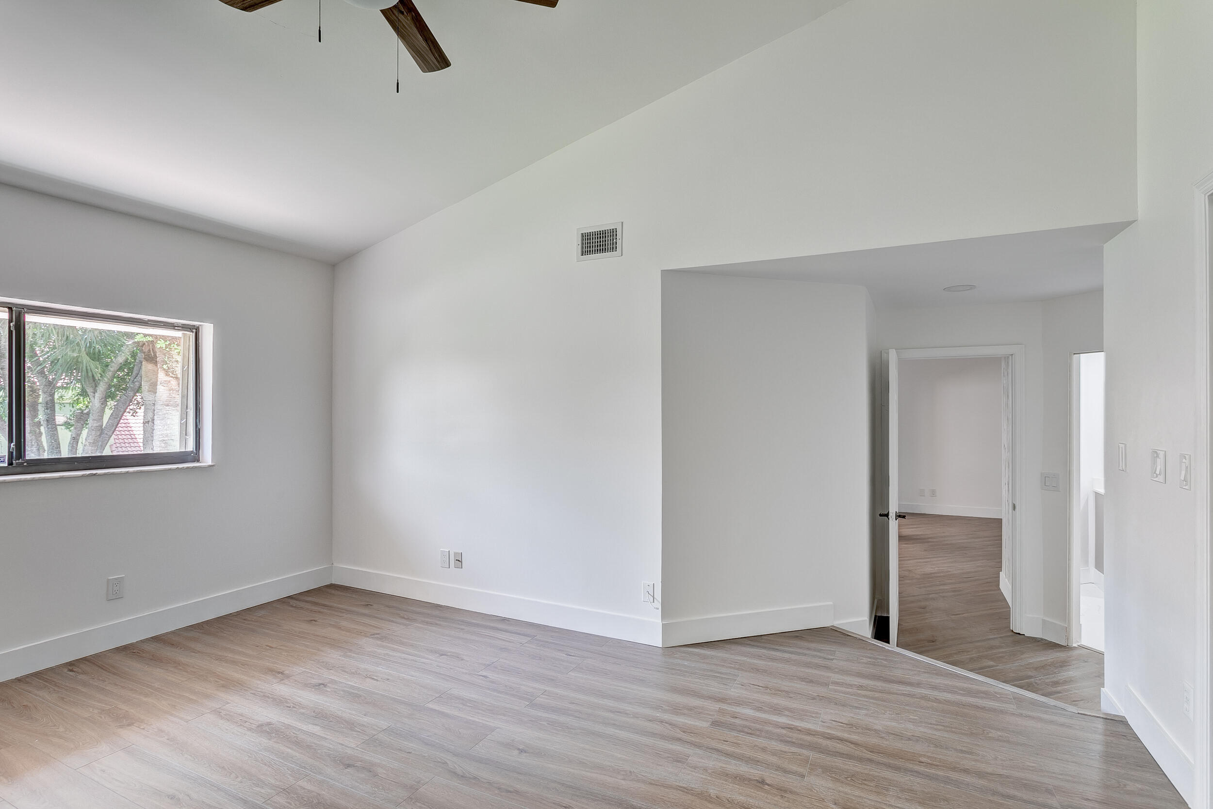 205 Sea Oats Drive E Property Photo 25