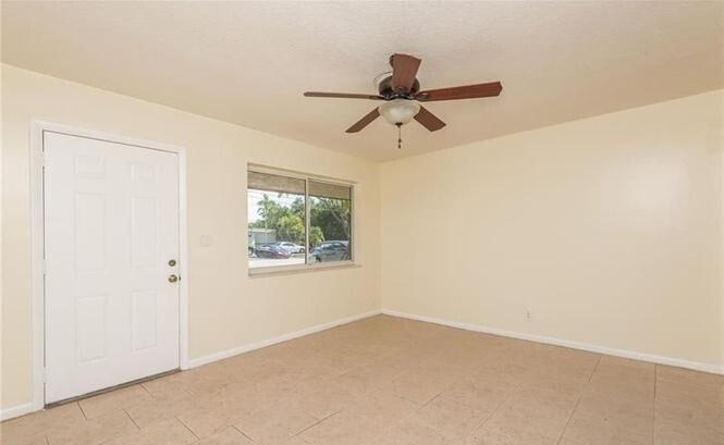 2061 Ne 25th Avenue A Property Photo 4