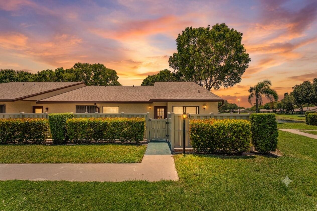 1024 Green Pine Boulevard I Property Photo 1