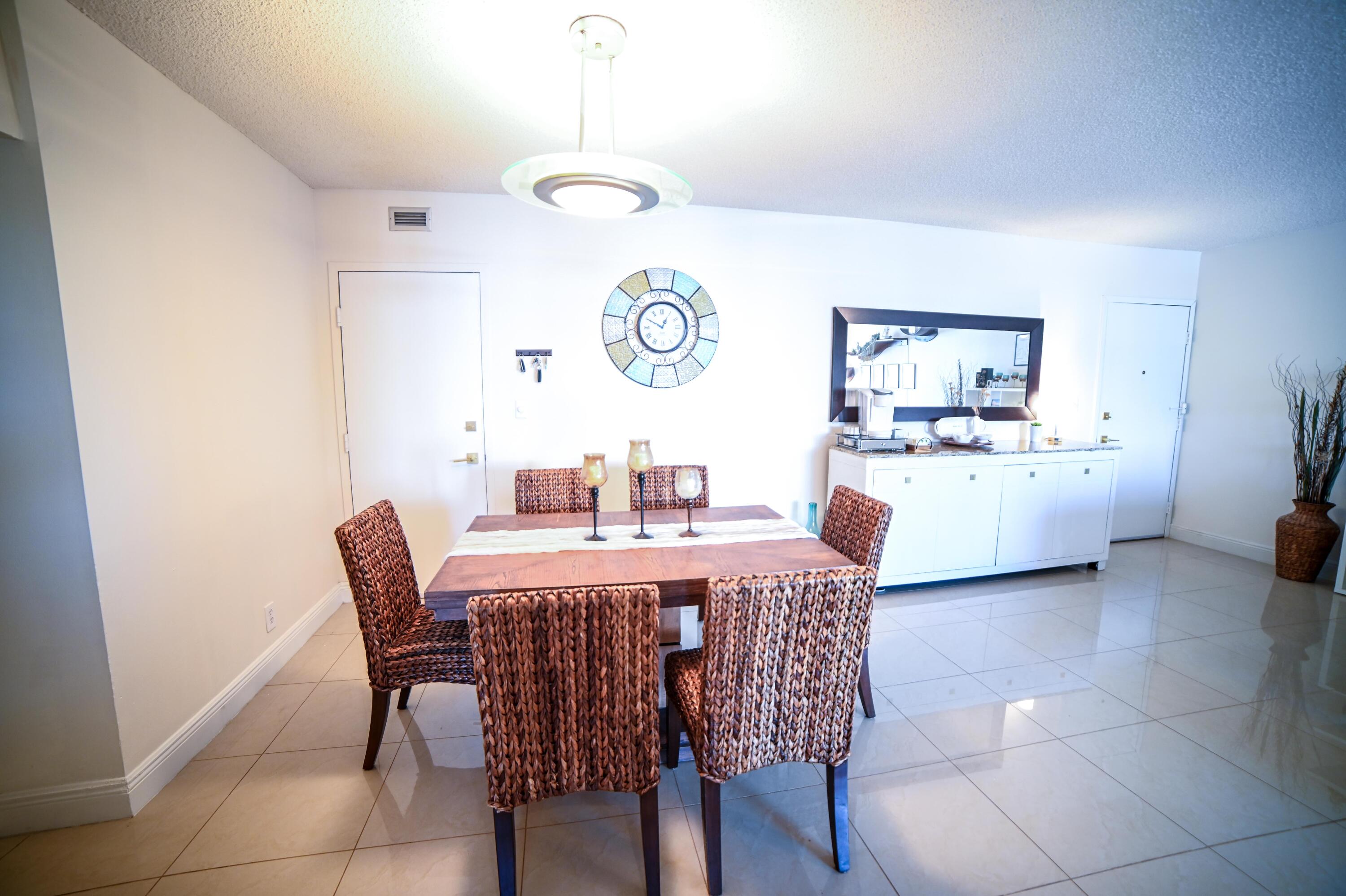 2701 N Ocean Boulevard 2f Property Photo 14