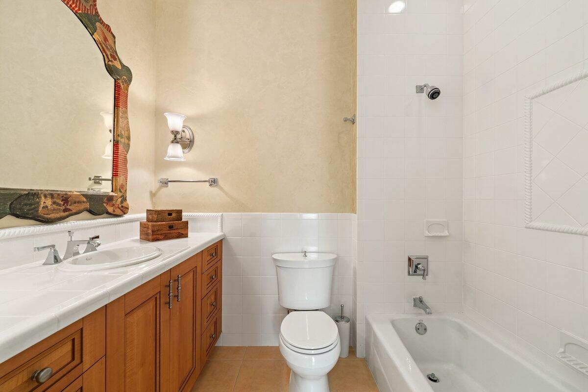 501 Granada Drive Property Photo 34