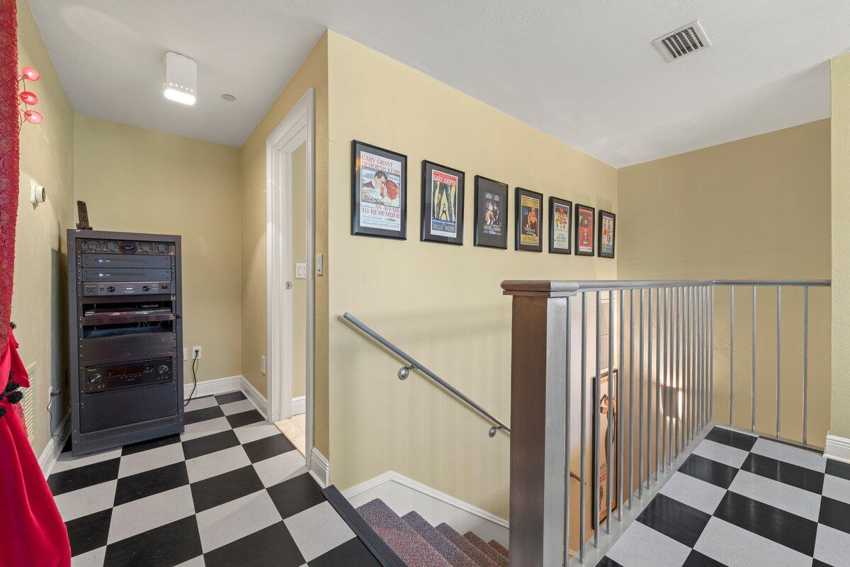 501 Granada Drive Property Photo 81
