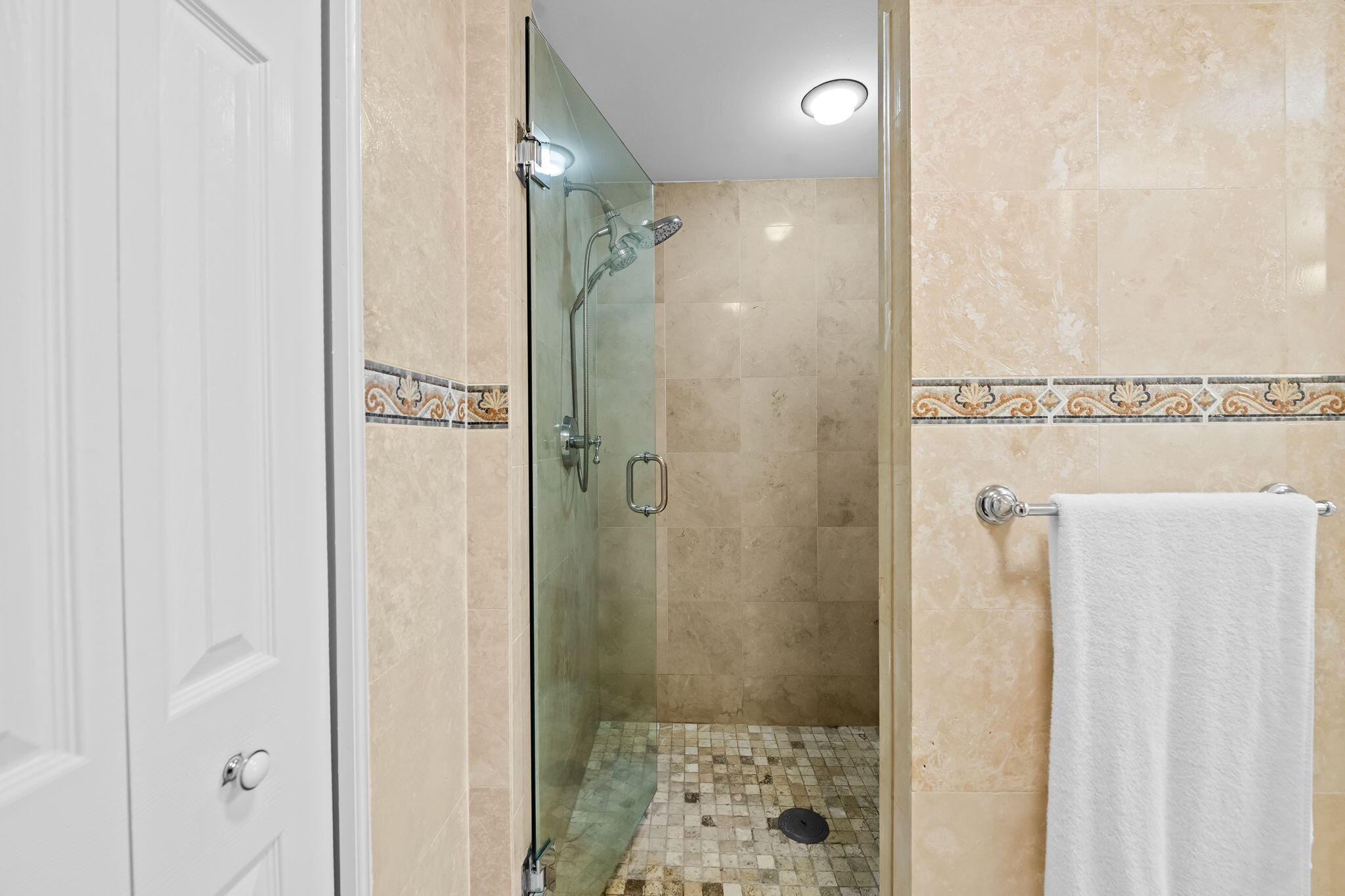 3200 N Ocean Boulevard 307 Property Photo 15