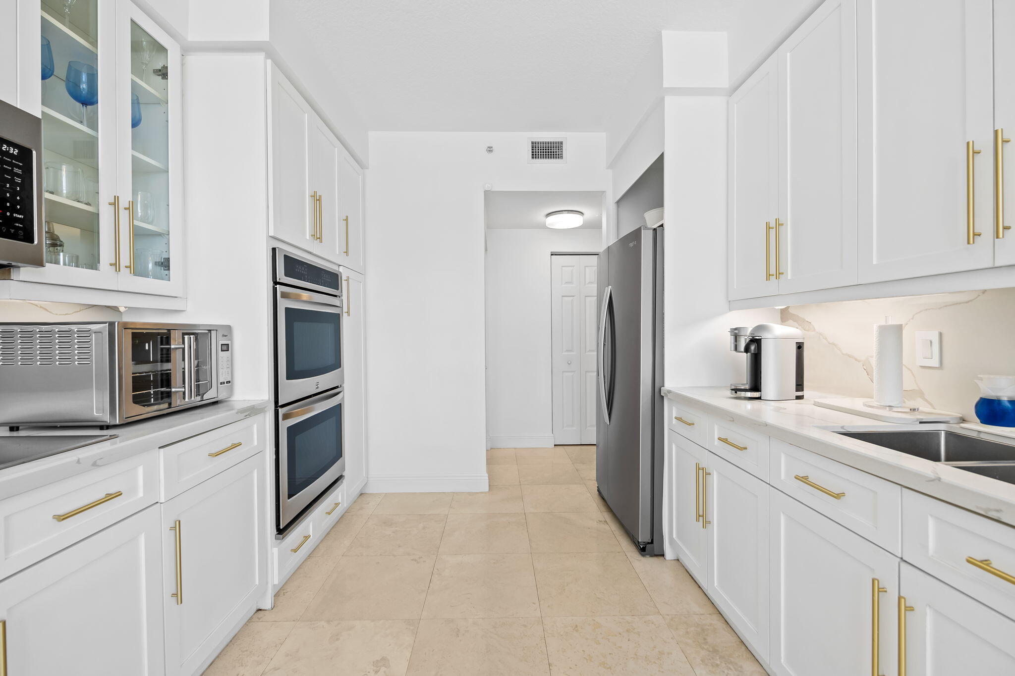3200 N Ocean Boulevard 307 Property Photo 20