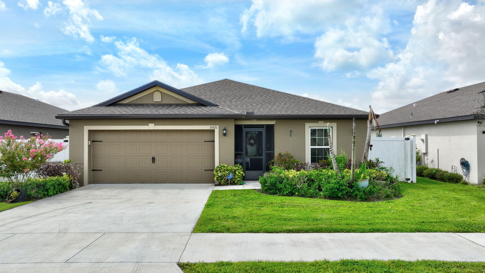 5521 Fantasy Drive Property Photo 39