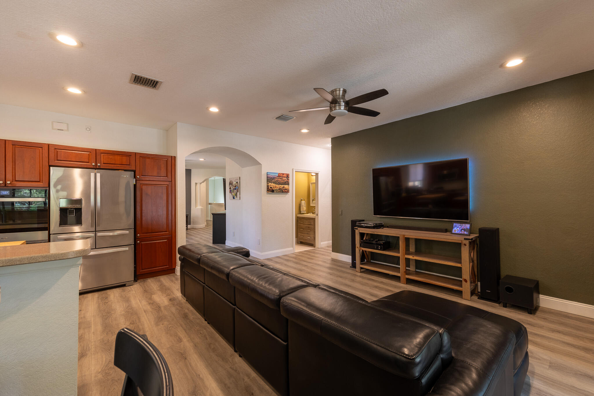 1639 Passion Vine Circle 16-4 Property Photo 11