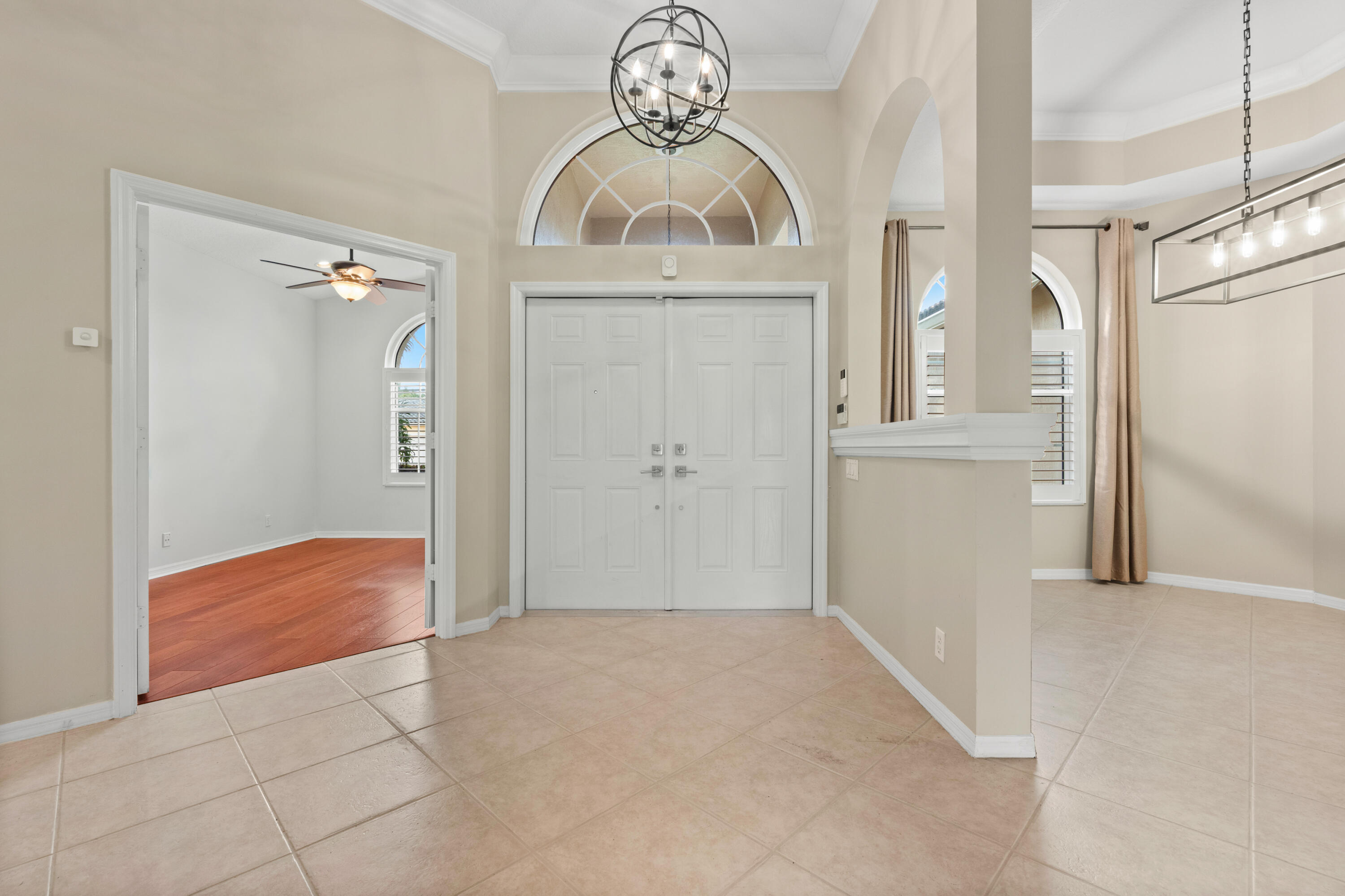 11595 Waterbend Court Property Photo 9