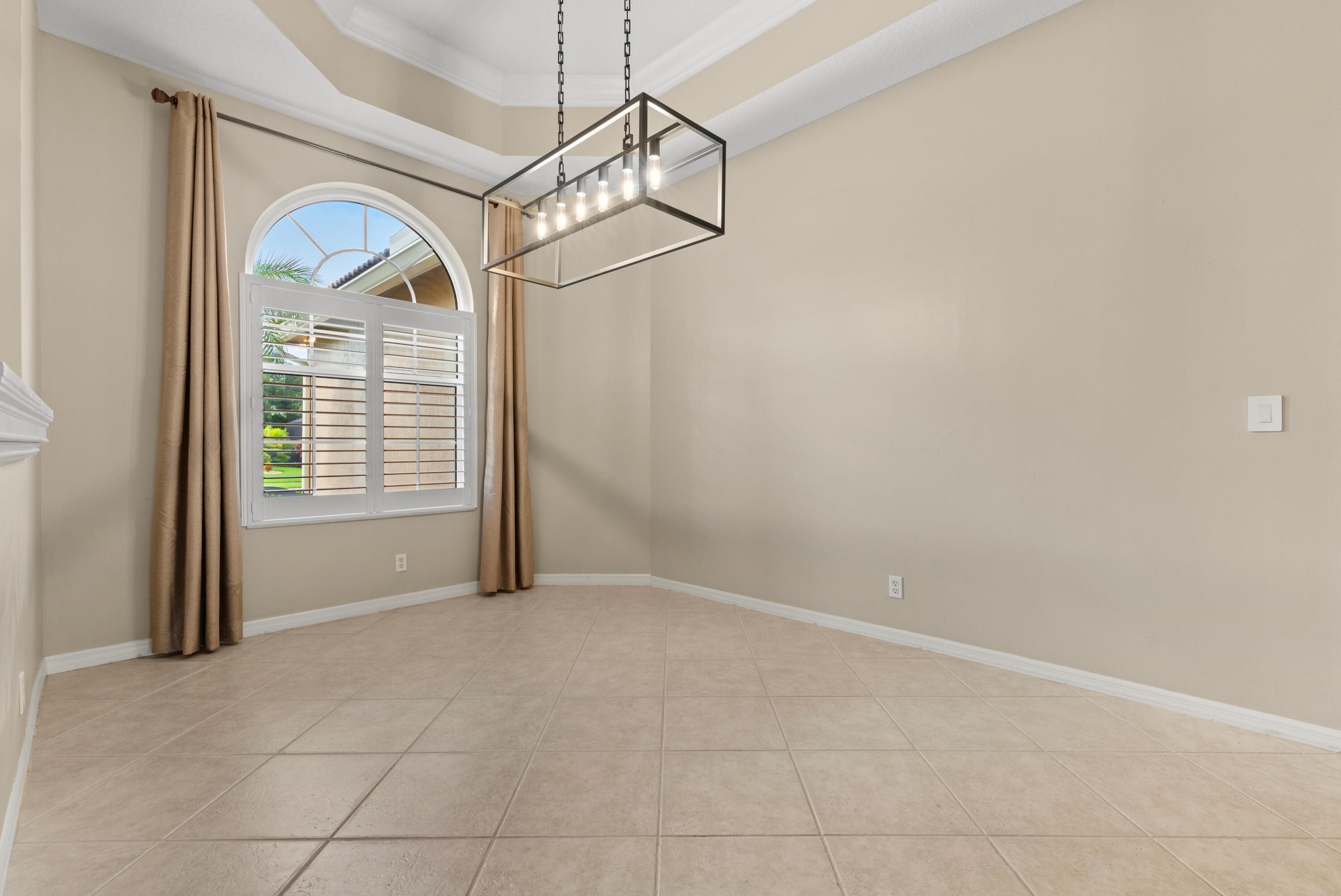 11595 Waterbend Court Property Photo 13
