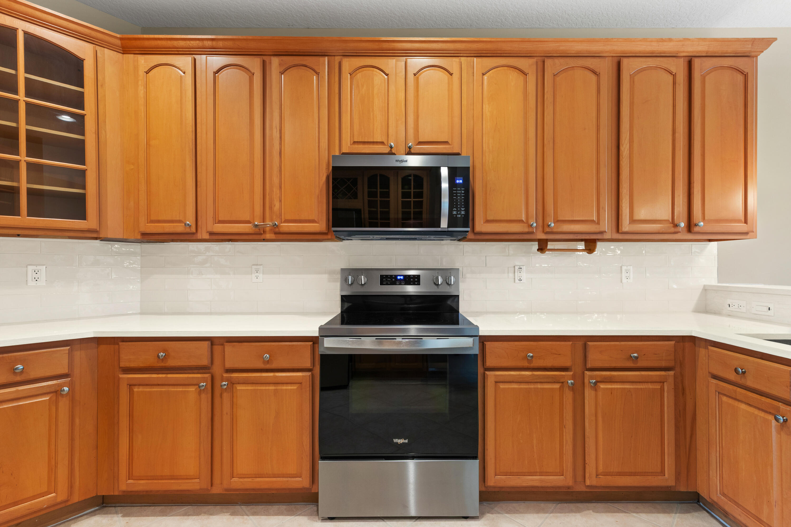 11595 Waterbend Court Property Photo 16