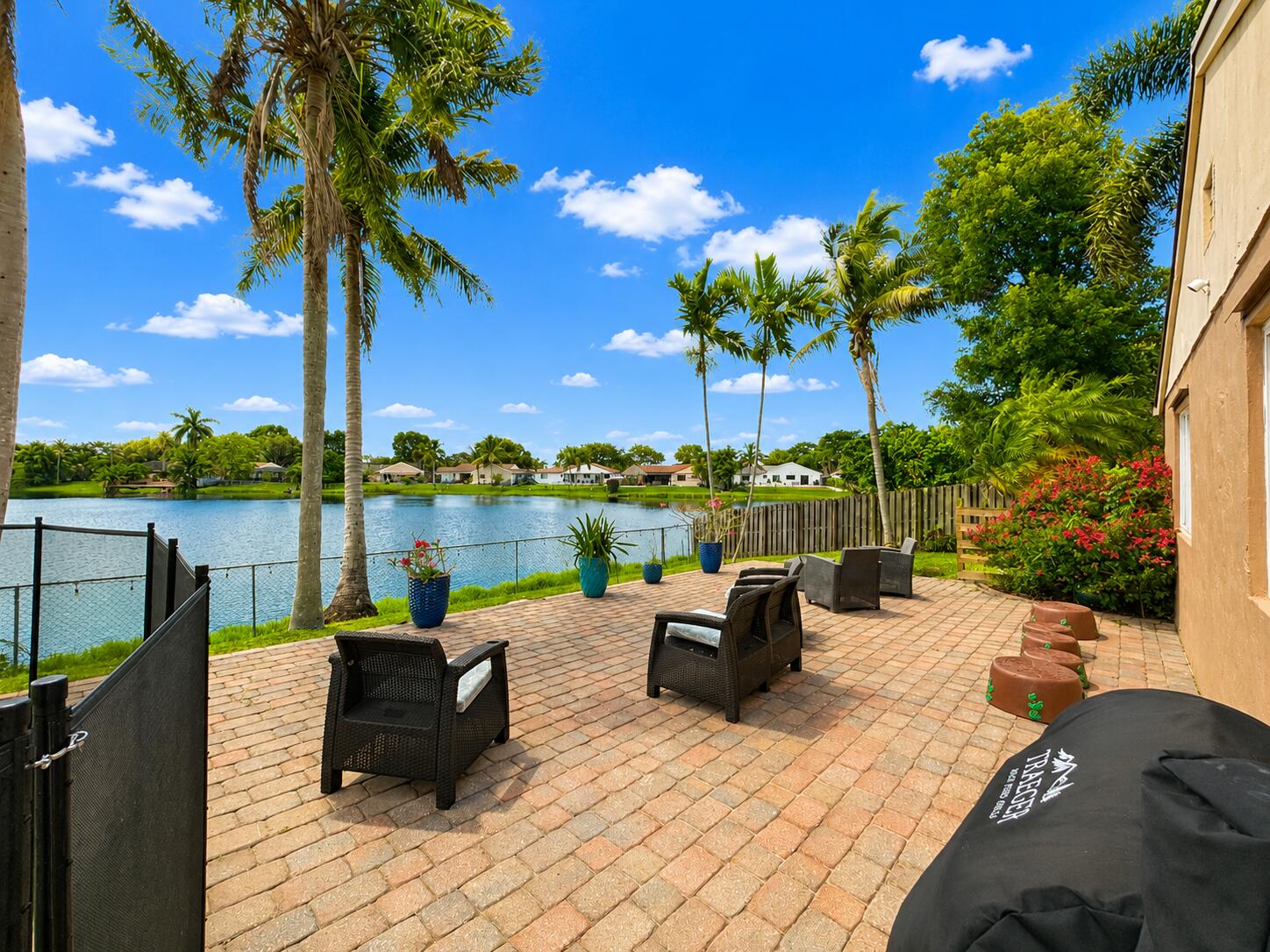 5040 Sw 117th Way Property Photo 6
