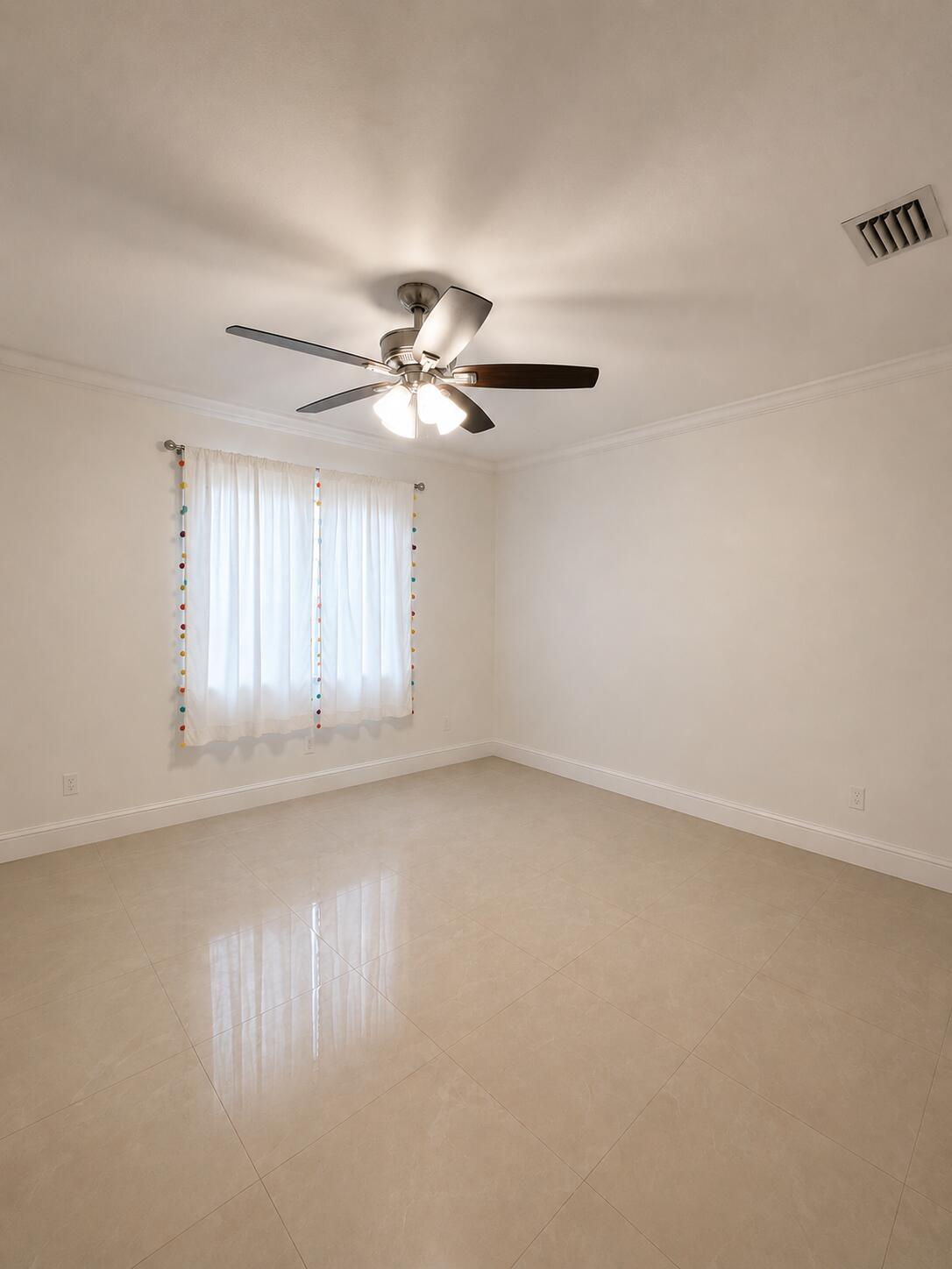 5040 Sw 117th Way Property Photo 17