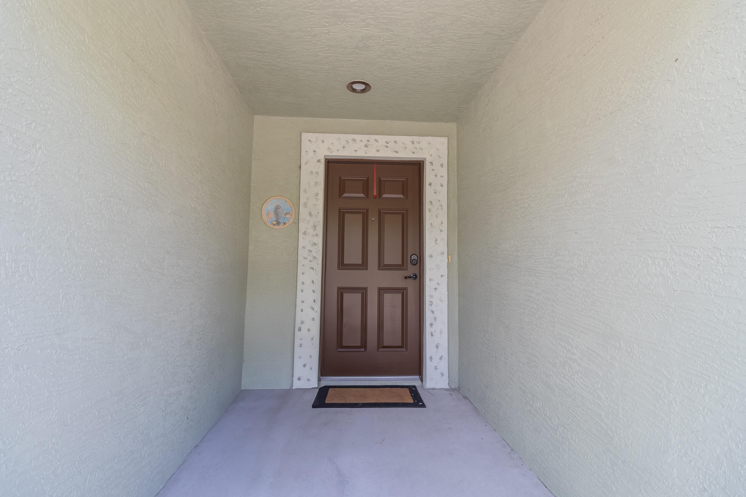 29 Mediterranean Boulevard W Property Photo 5