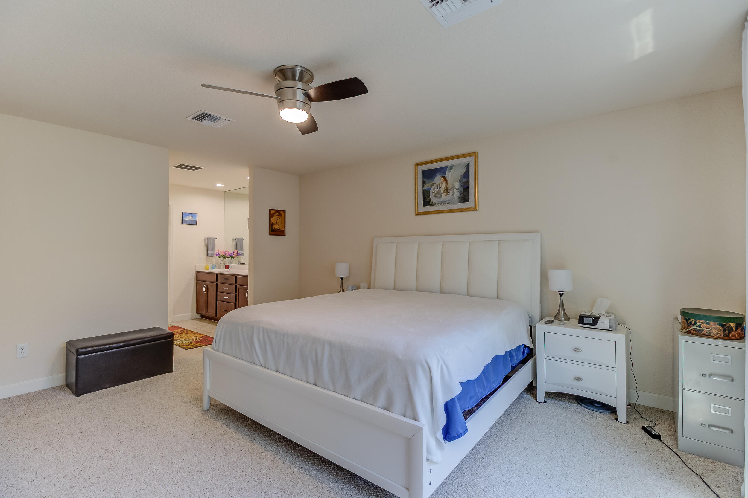 29 Mediterranean Boulevard W Property Photo 17