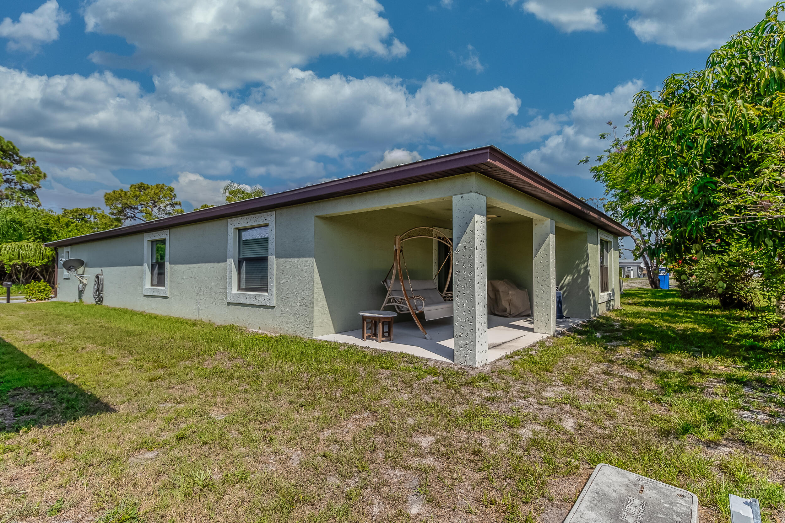 29 Mediterranean Boulevard W Property Photo 25