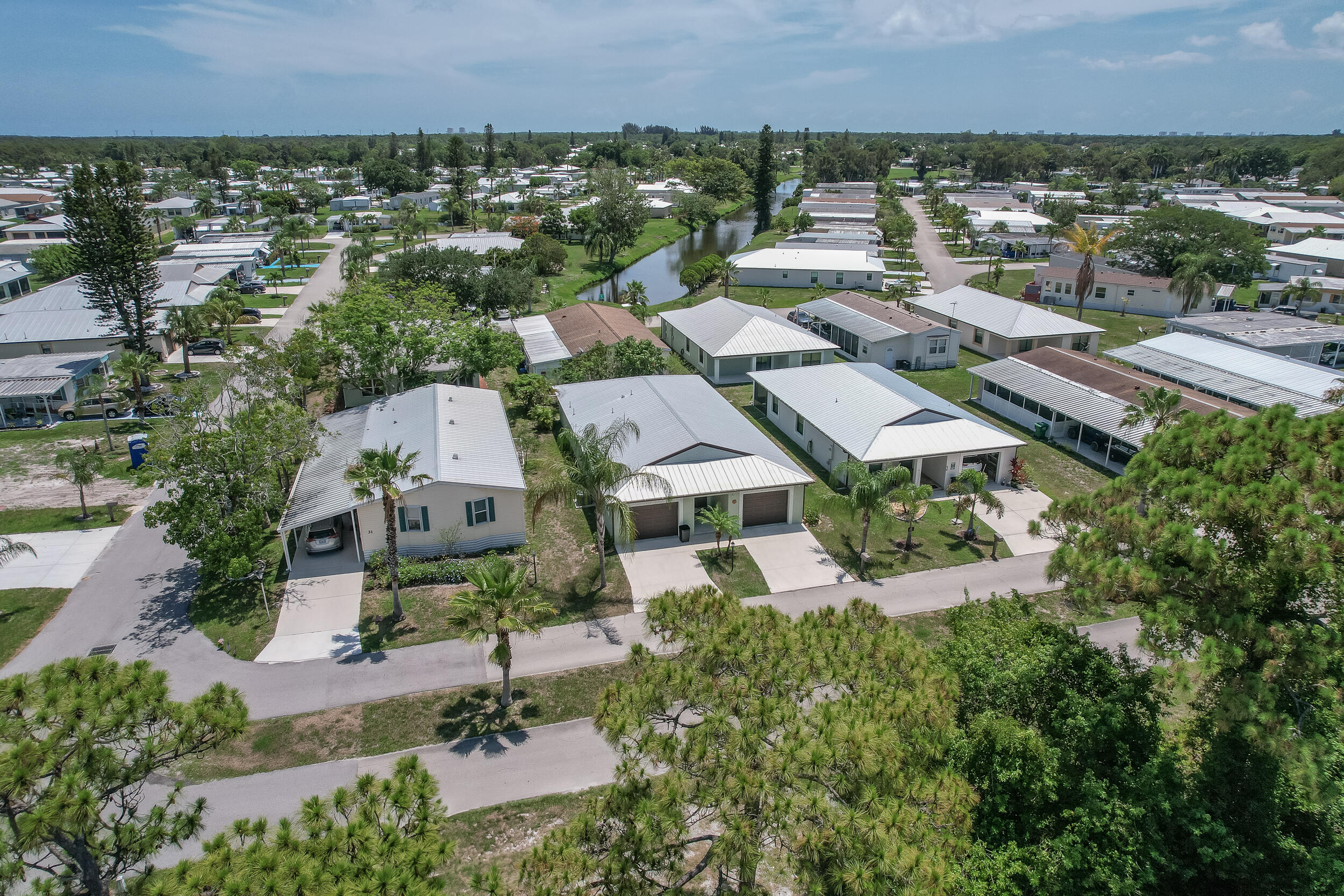 29 Mediterranean Boulevard W Property Photo 28