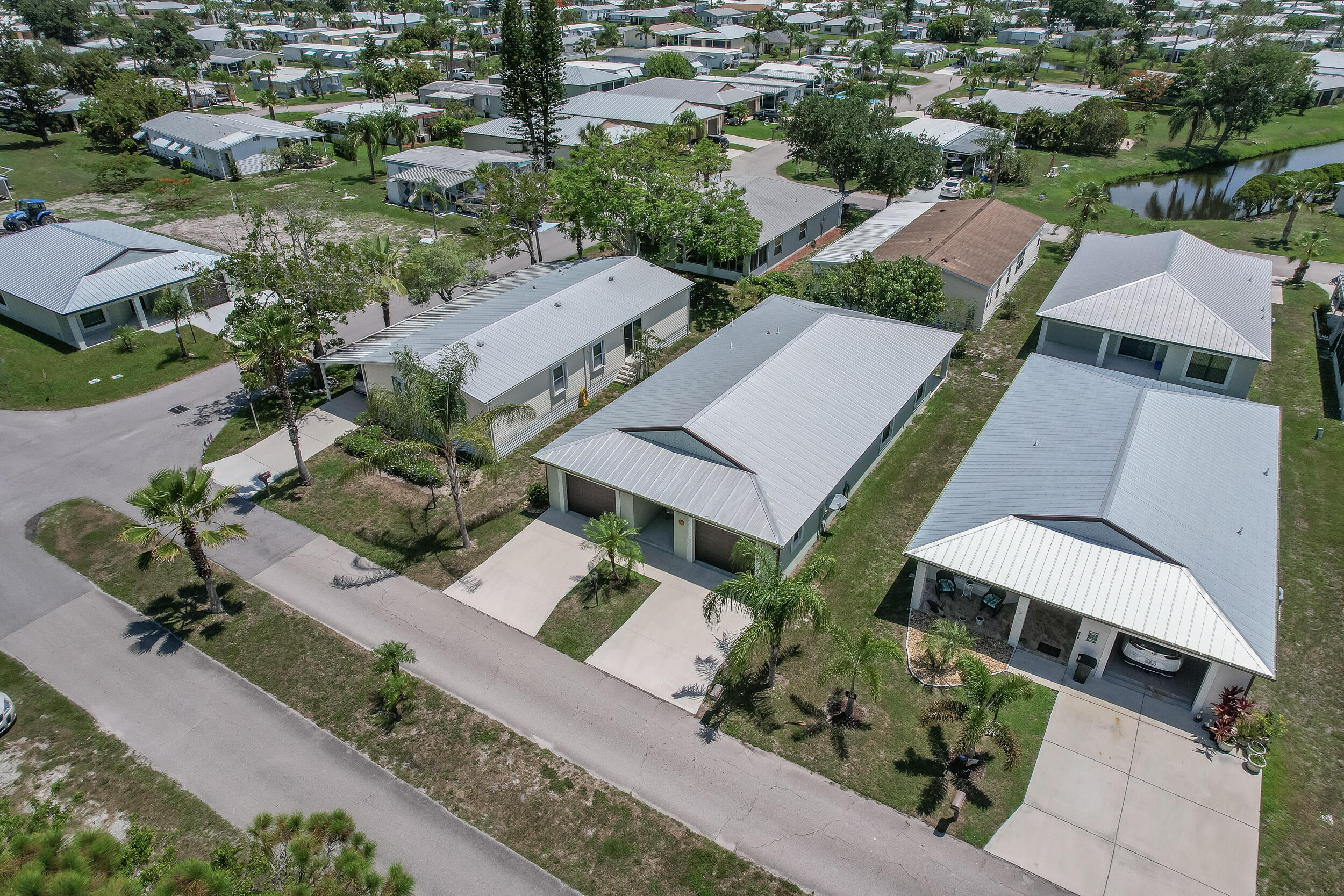 29 Mediterranean Boulevard W Property Photo 34