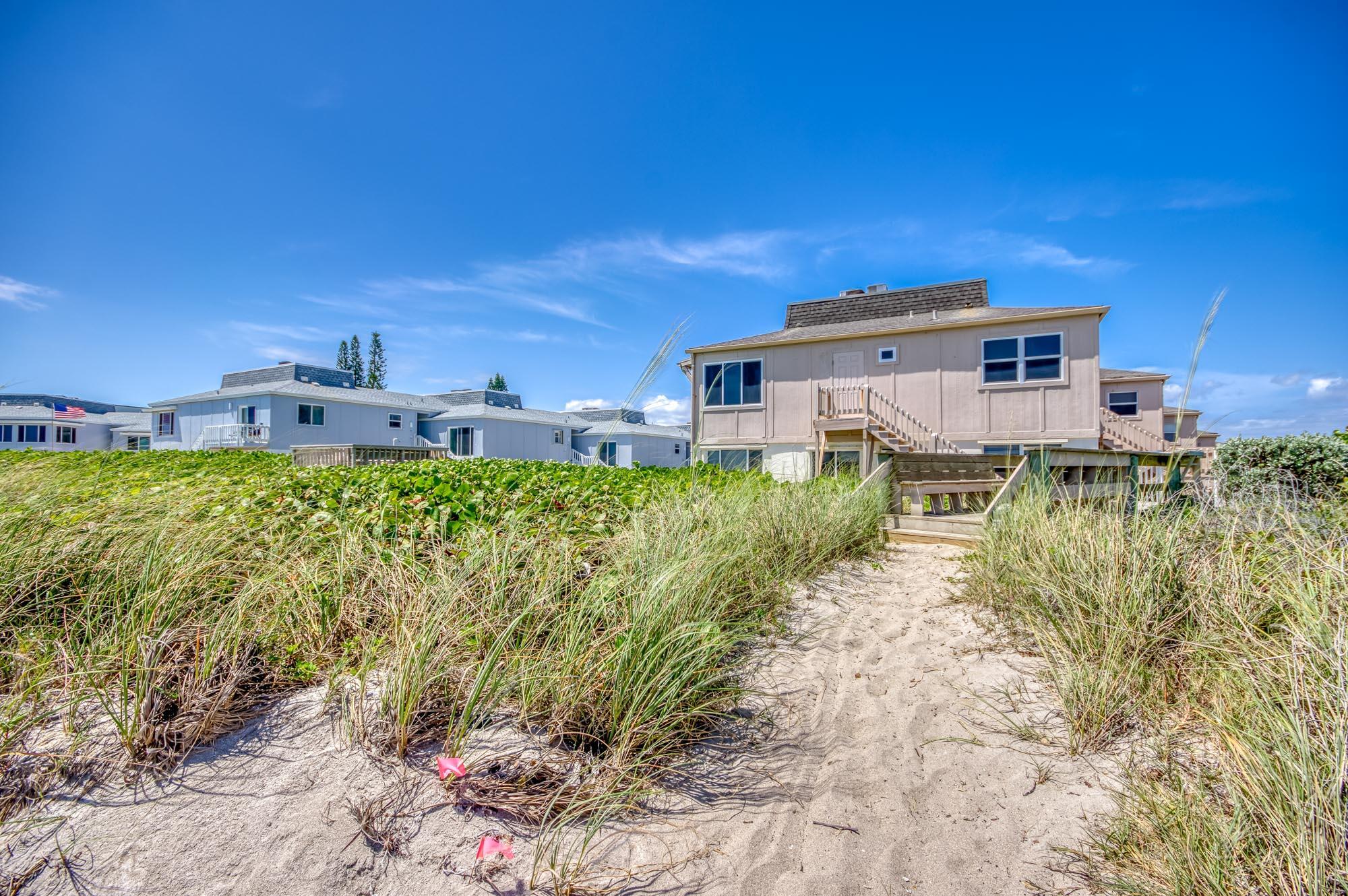 1501 Ne Ocean Boulevard 8 Property Photo 4