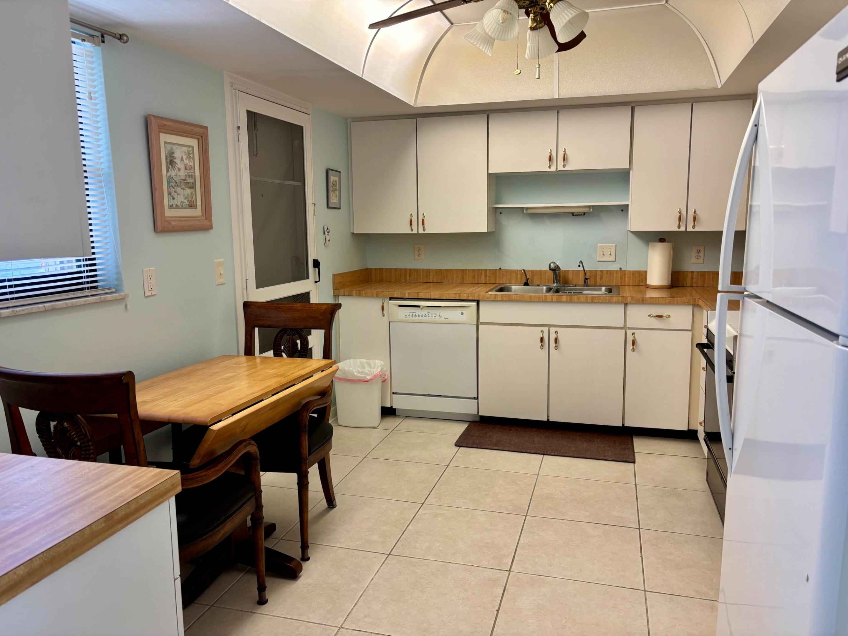 3 Se Turtle Creek Drive A Property Photo 4