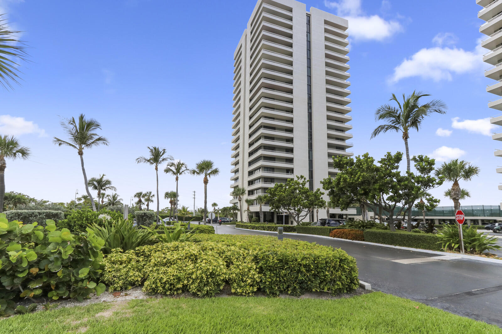 5550 N Ocean Drive 6d Property Photo 60