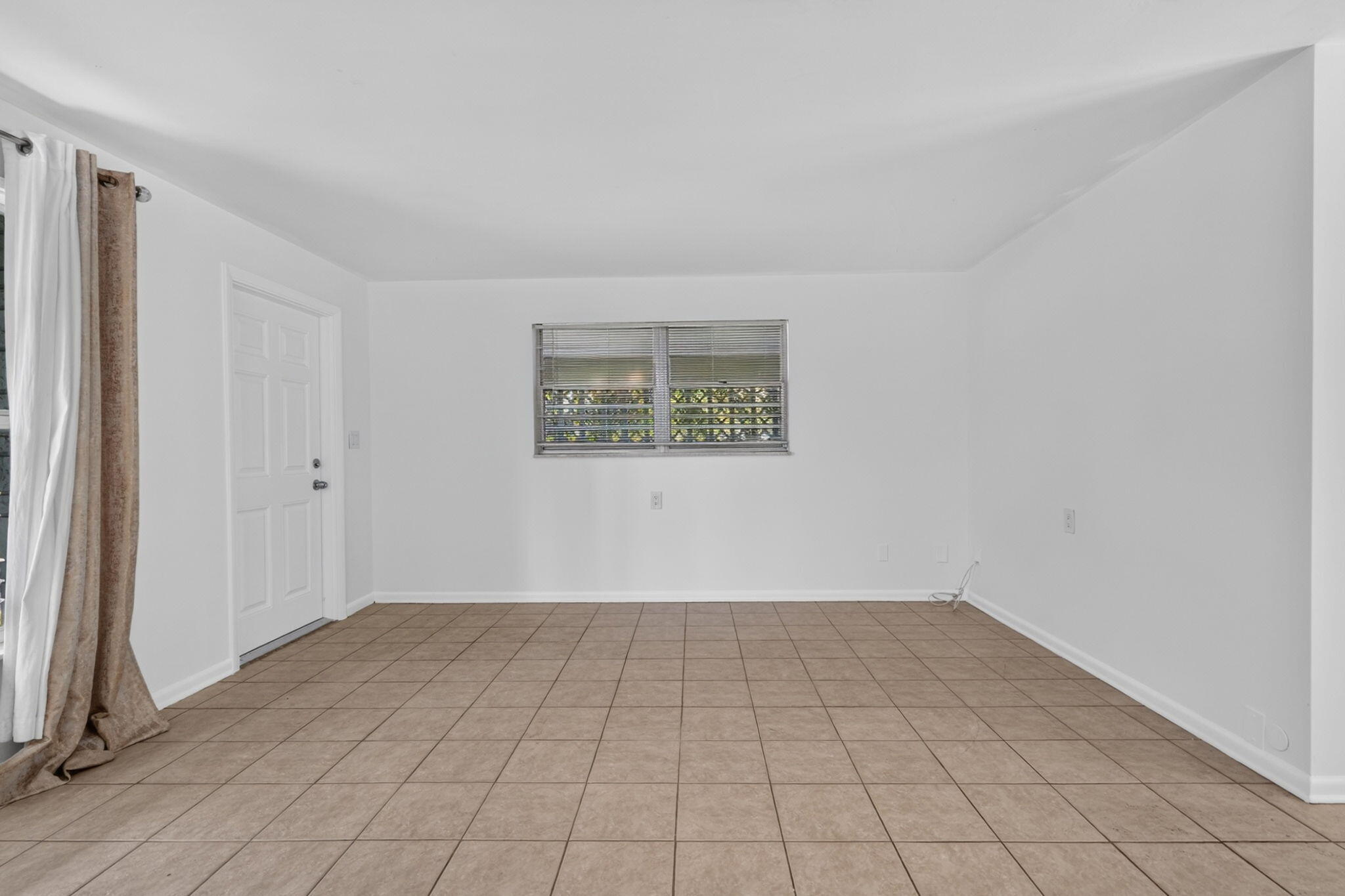 101 E Beverly Road E Property Photo 15