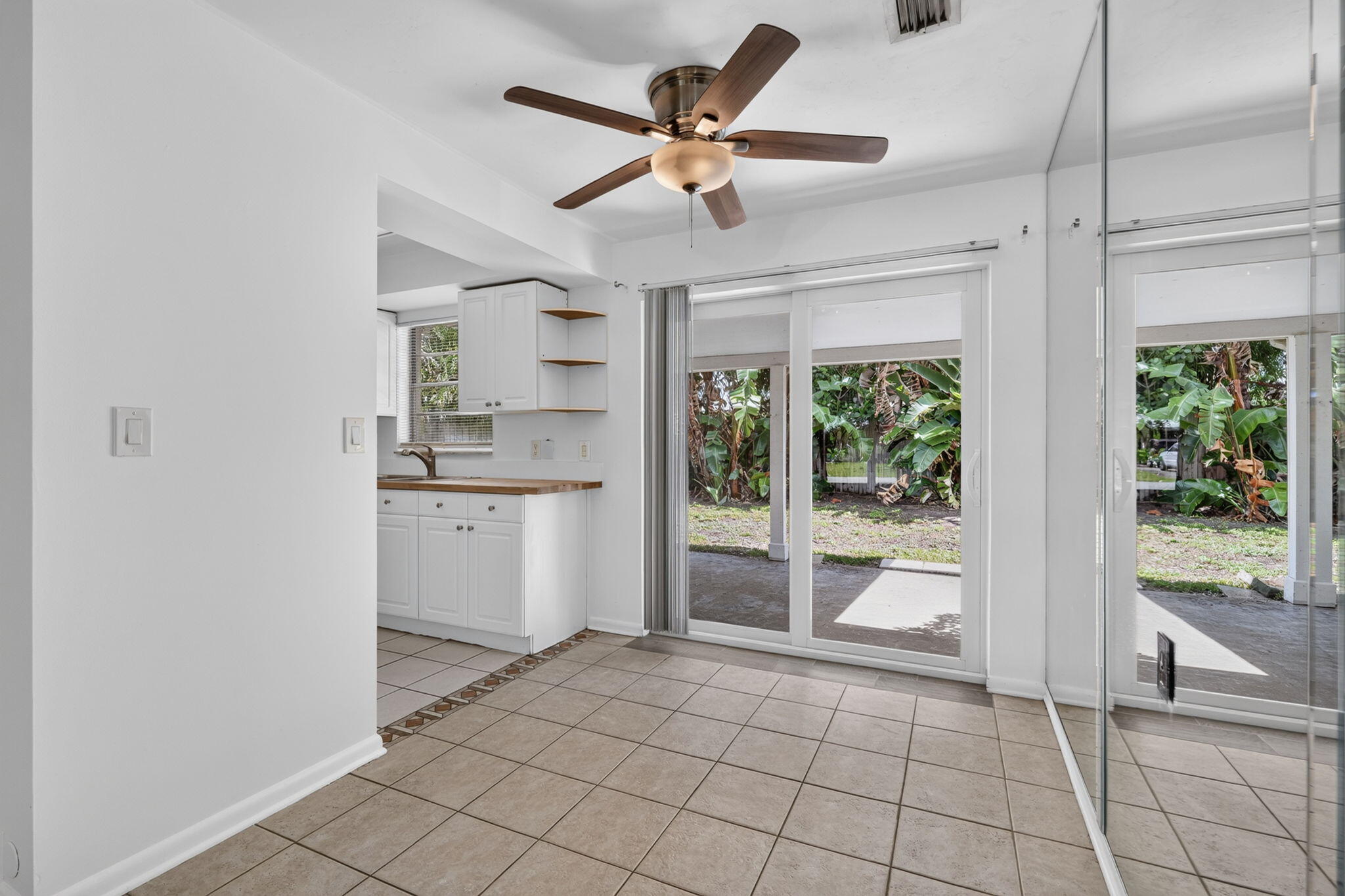 101 E Beverly Road E Property Photo 18