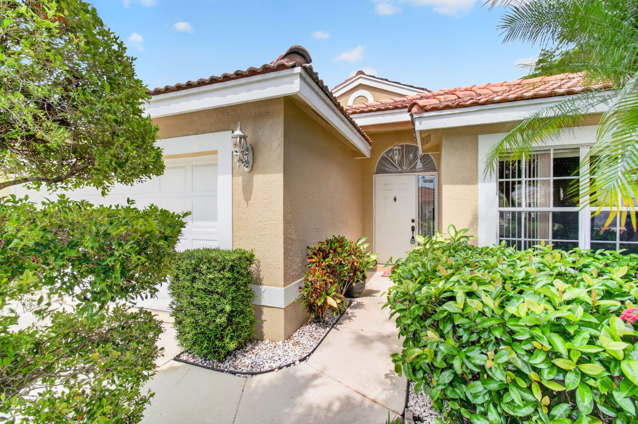 7116 Catalina Way Property Photo 6