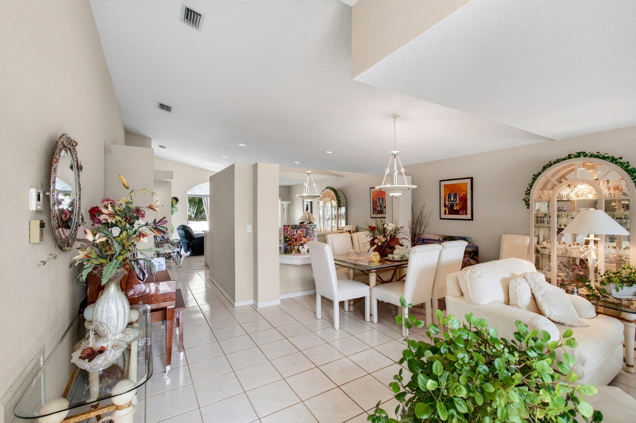 7116 Catalina Way Property Photo 10
