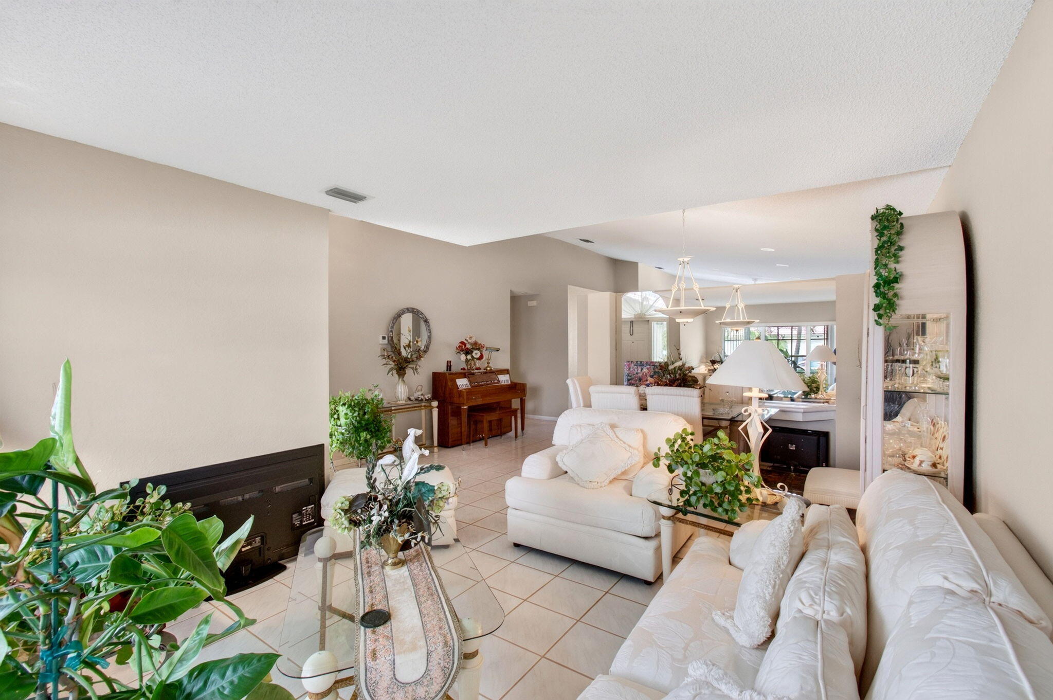 7116 Catalina Way Property Photo 14