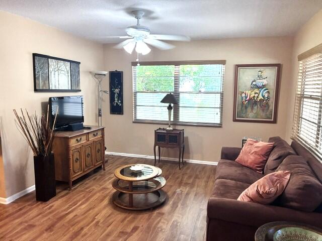 237 Farnham J Property Photo 6