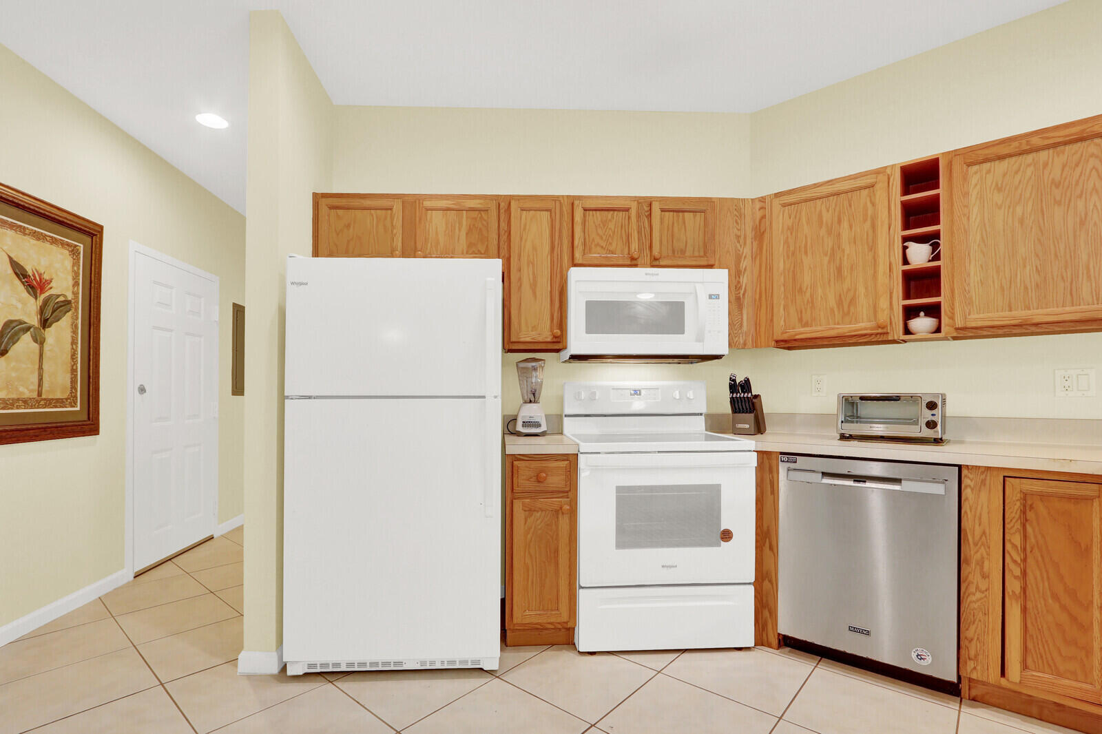 8319 Mulligan Circle Property Photo 6