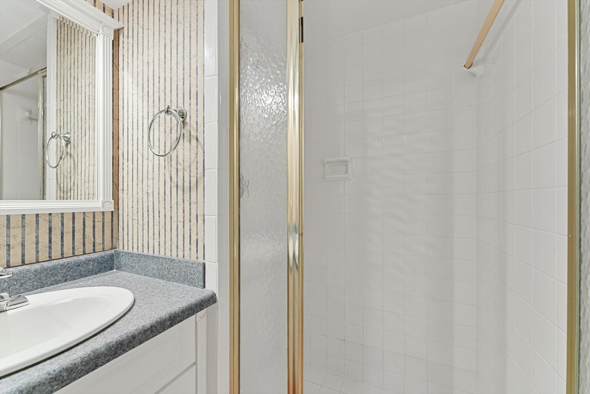 3540 S Ocean Boulevard 604 Property Photo 16