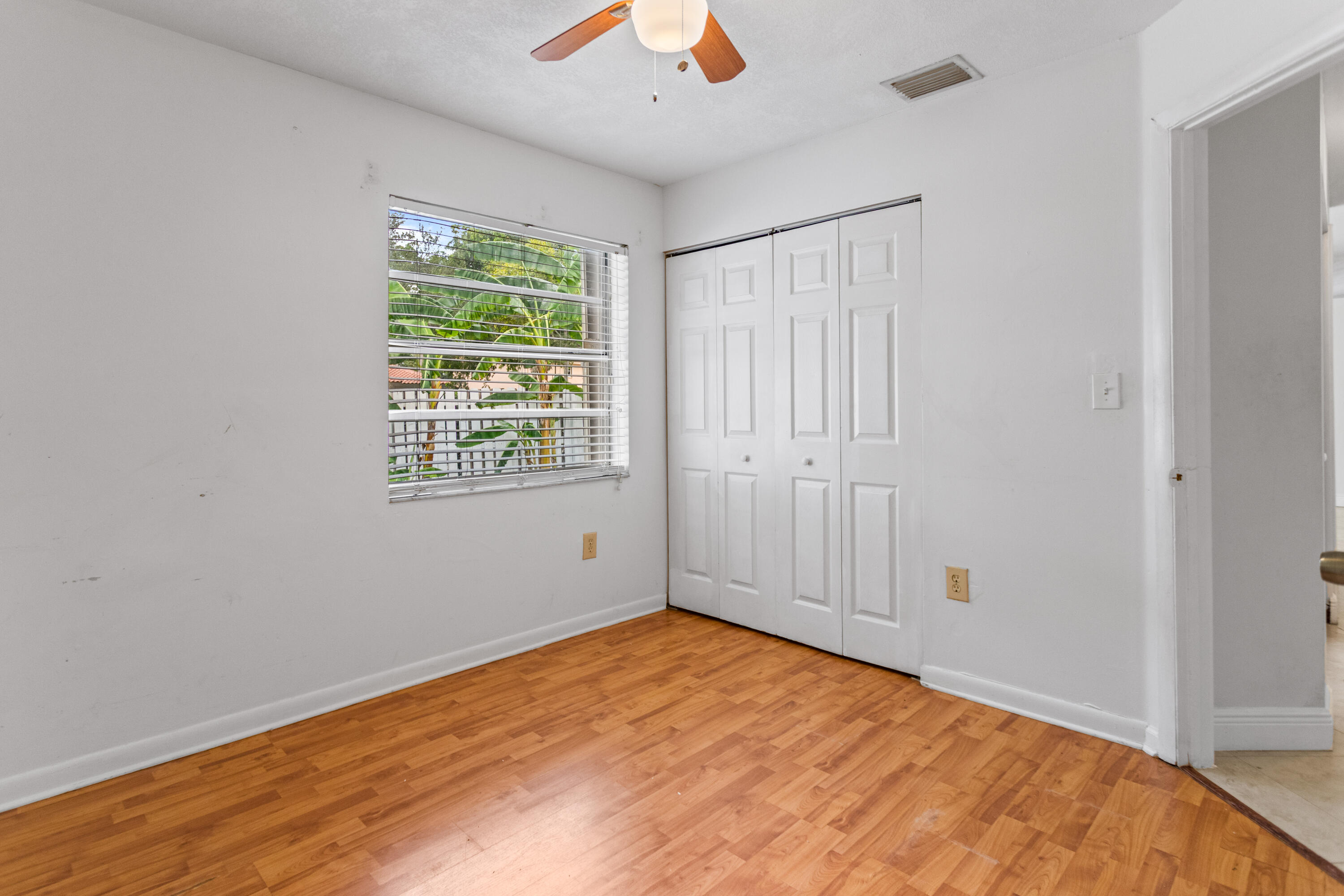 13945 Langley Place Property Photo 33