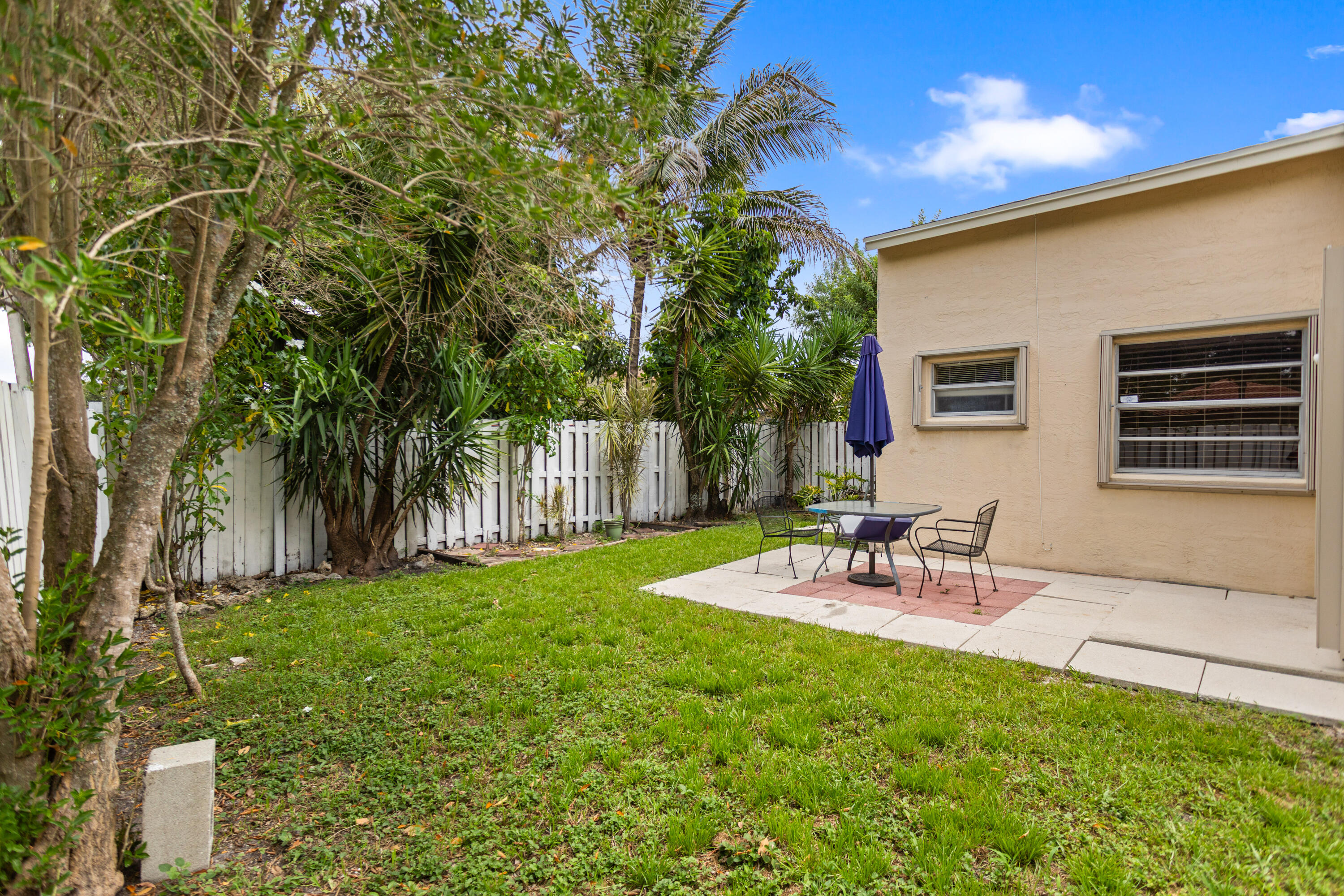 13945 Langley Place Property Photo 46
