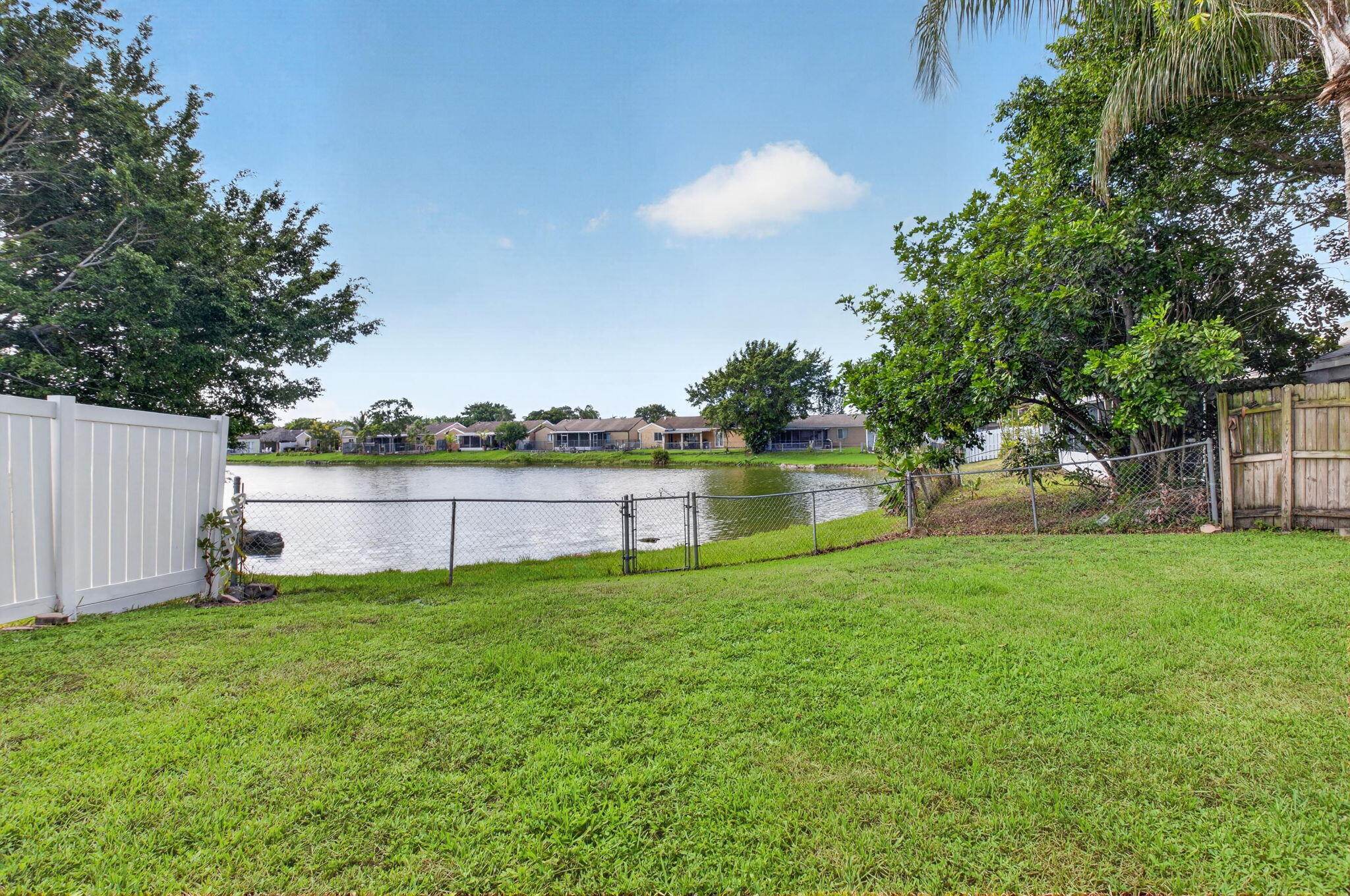 18838 Cloud Lake Circle Property Photo 34