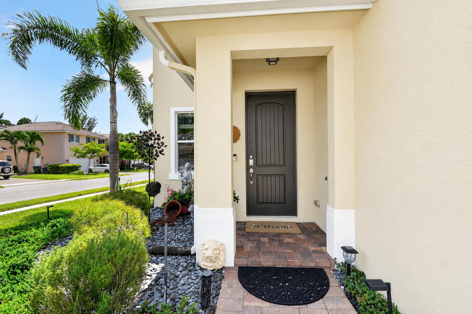 5652 Caranday Palm Drive Property Photo 4