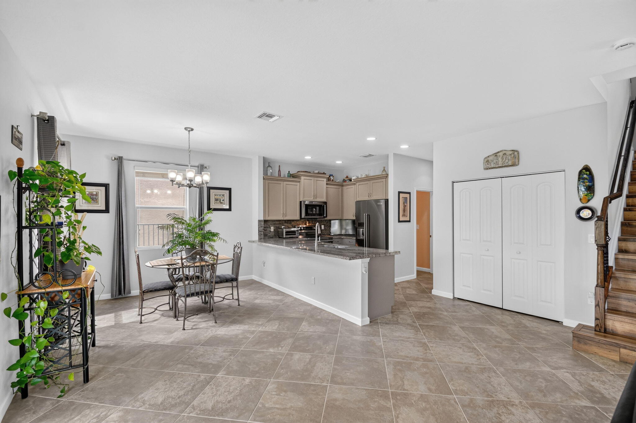 5652 Caranday Palm Drive Property Photo 13