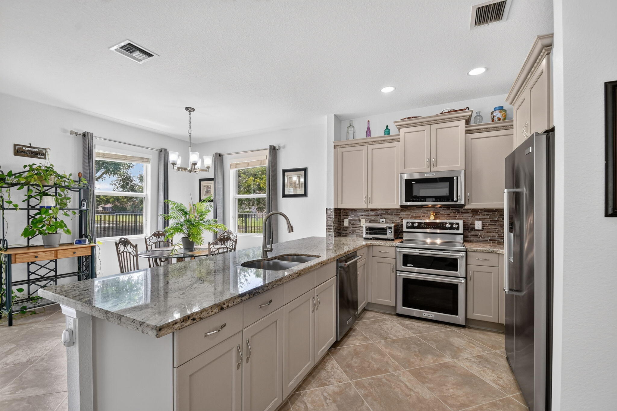 5652 Caranday Palm Drive Property Photo 21