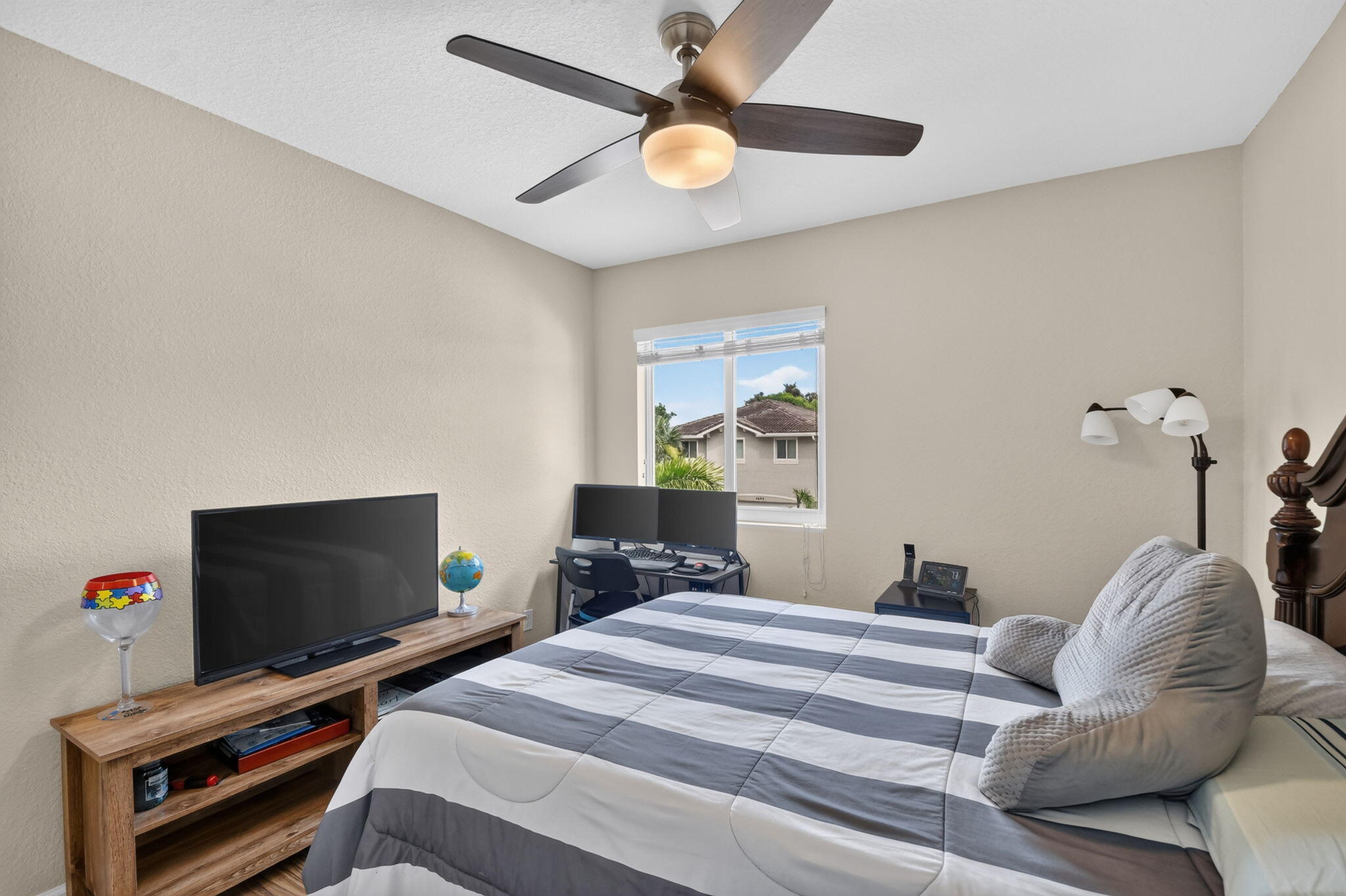 5652 Caranday Palm Drive Property Photo 32