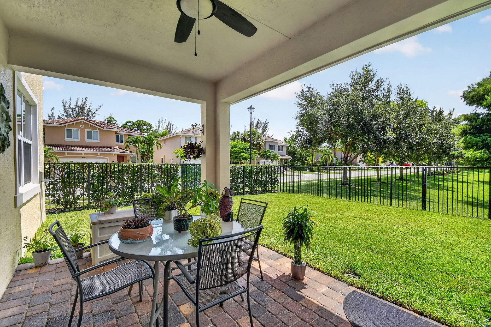 5652 Caranday Palm Drive Property Photo 42