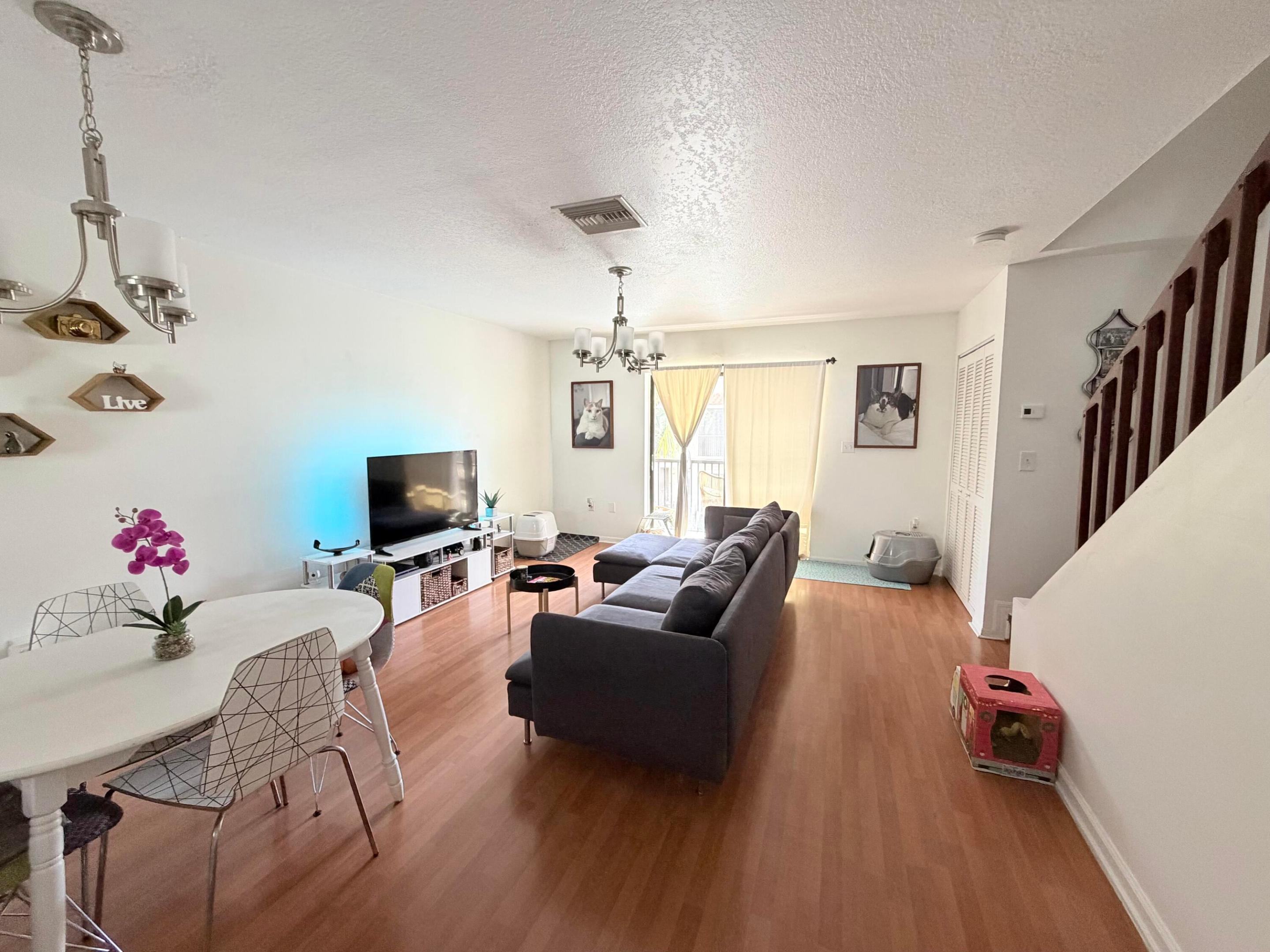 9908 Hammocks Boulevard 103-42 Property Photo 2