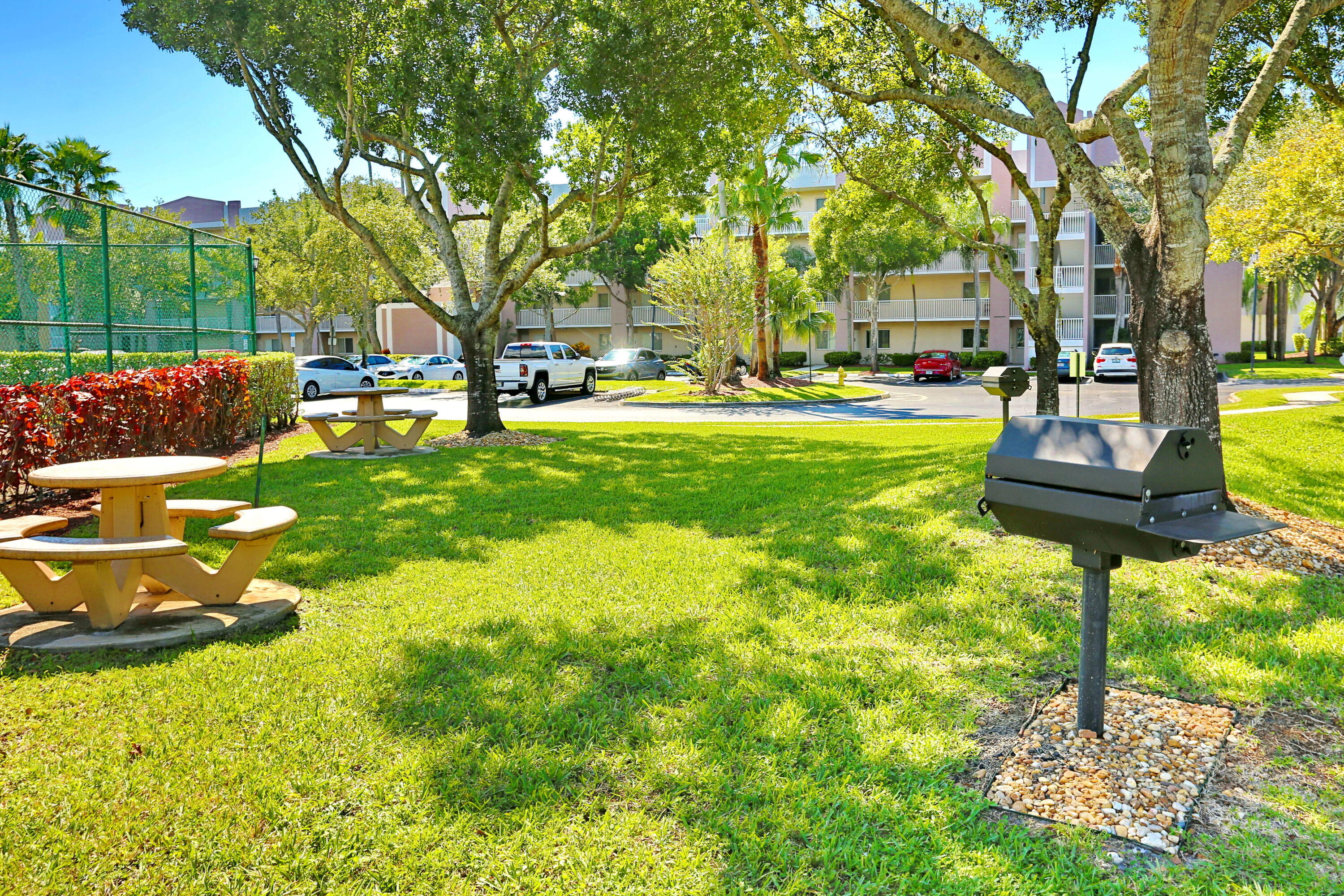 9968 N Belfort Circle Property Photo 7
