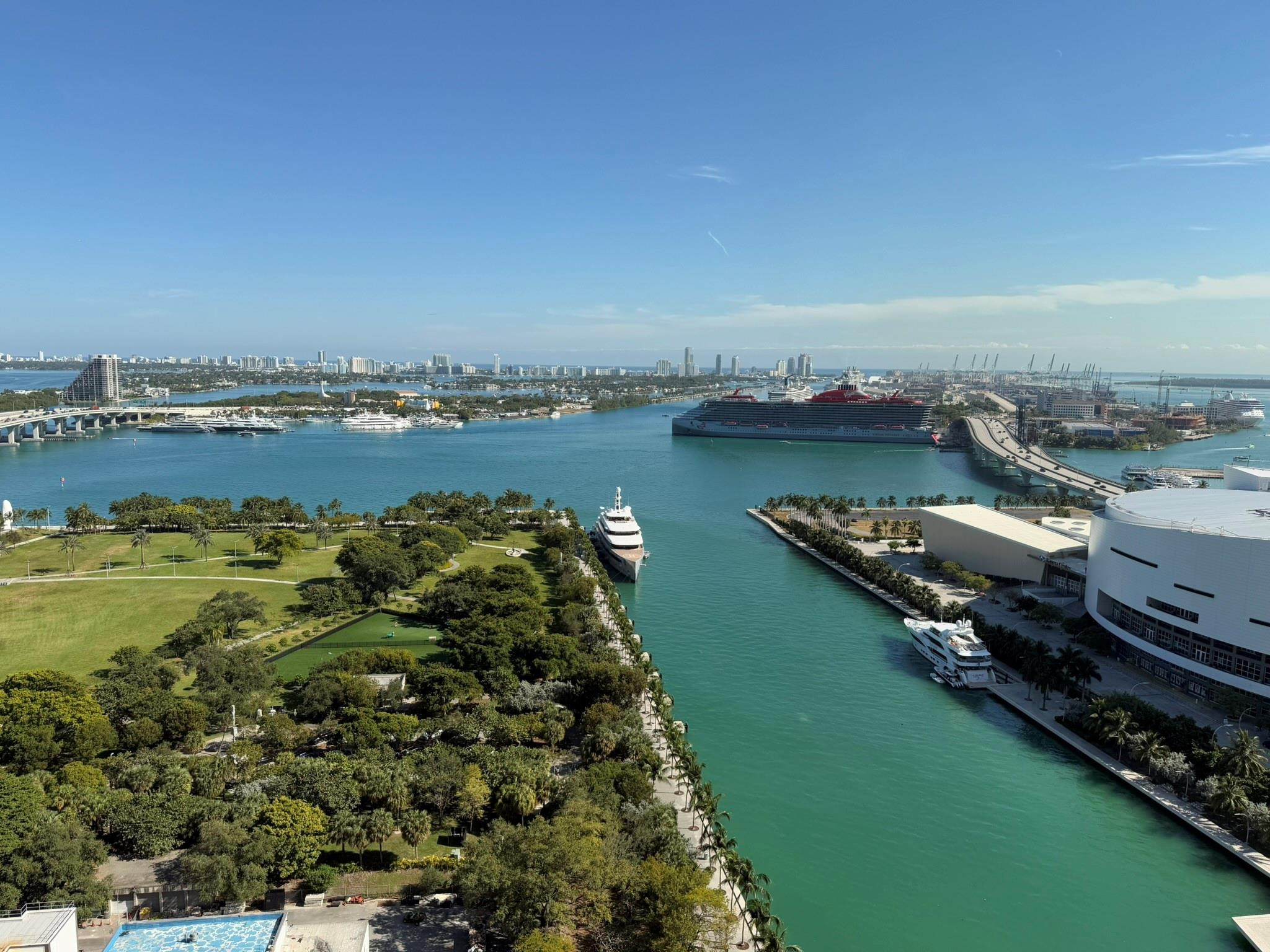 900 Biscayne Boulevard 2807 Property Photo 1