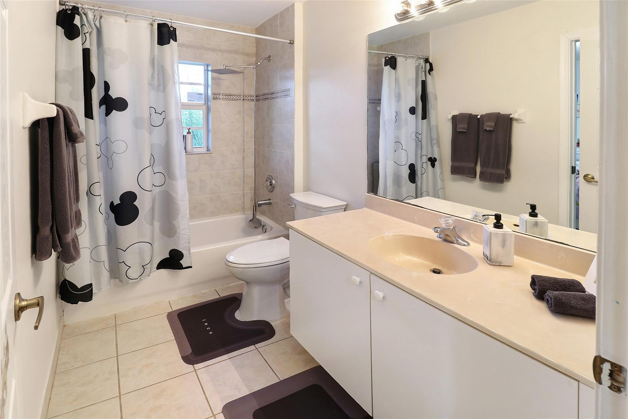 8106 Prestige Commons Drive 8106 Property Photo 13
