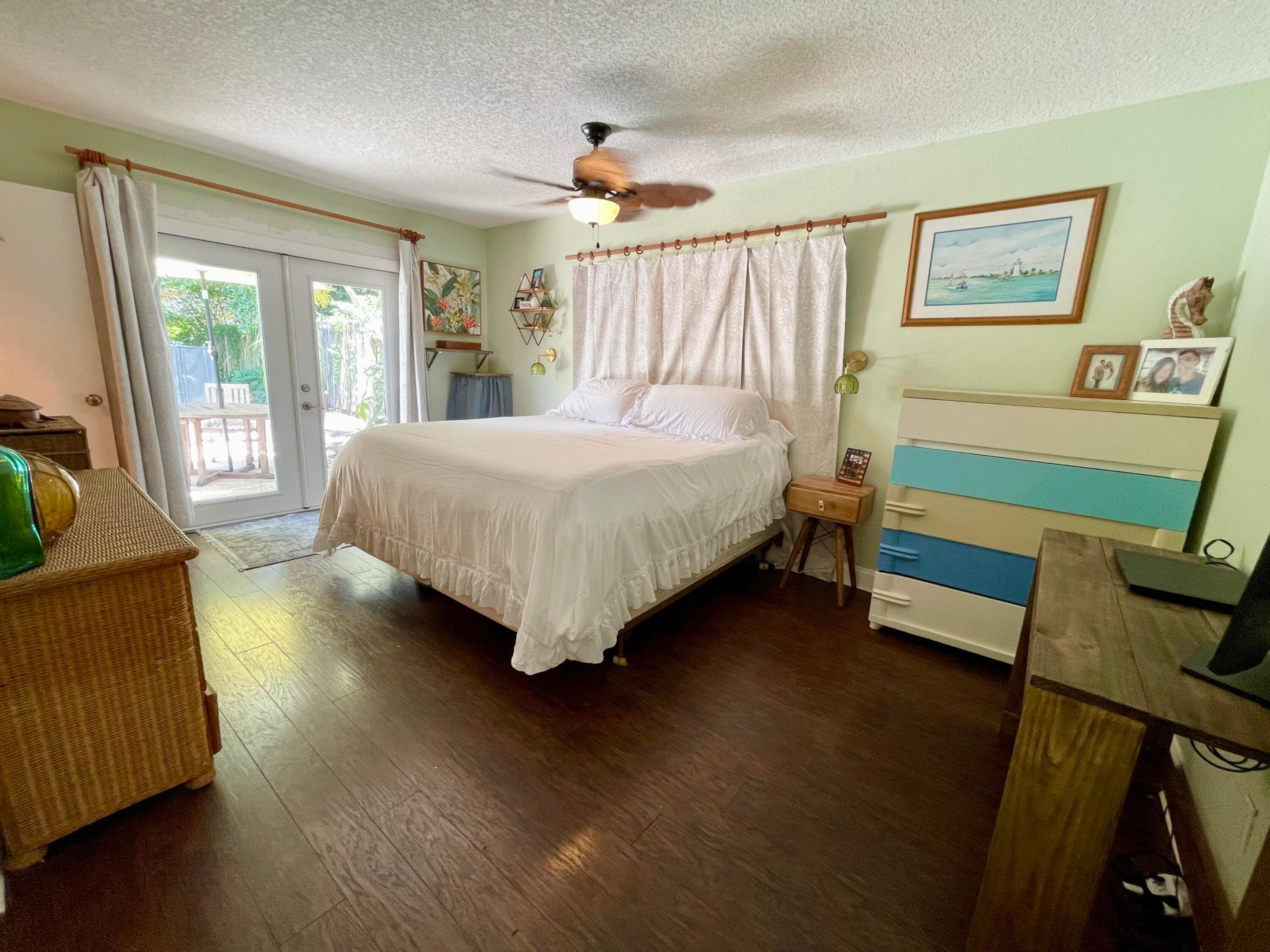 415 Beacon Street Property Photo 10