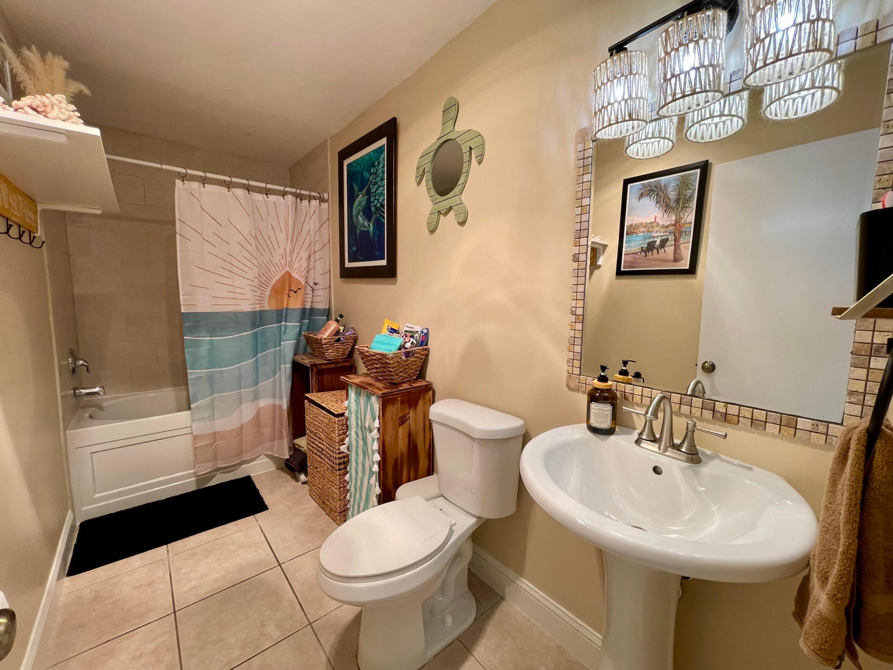 415 Beacon Street Property Photo 15