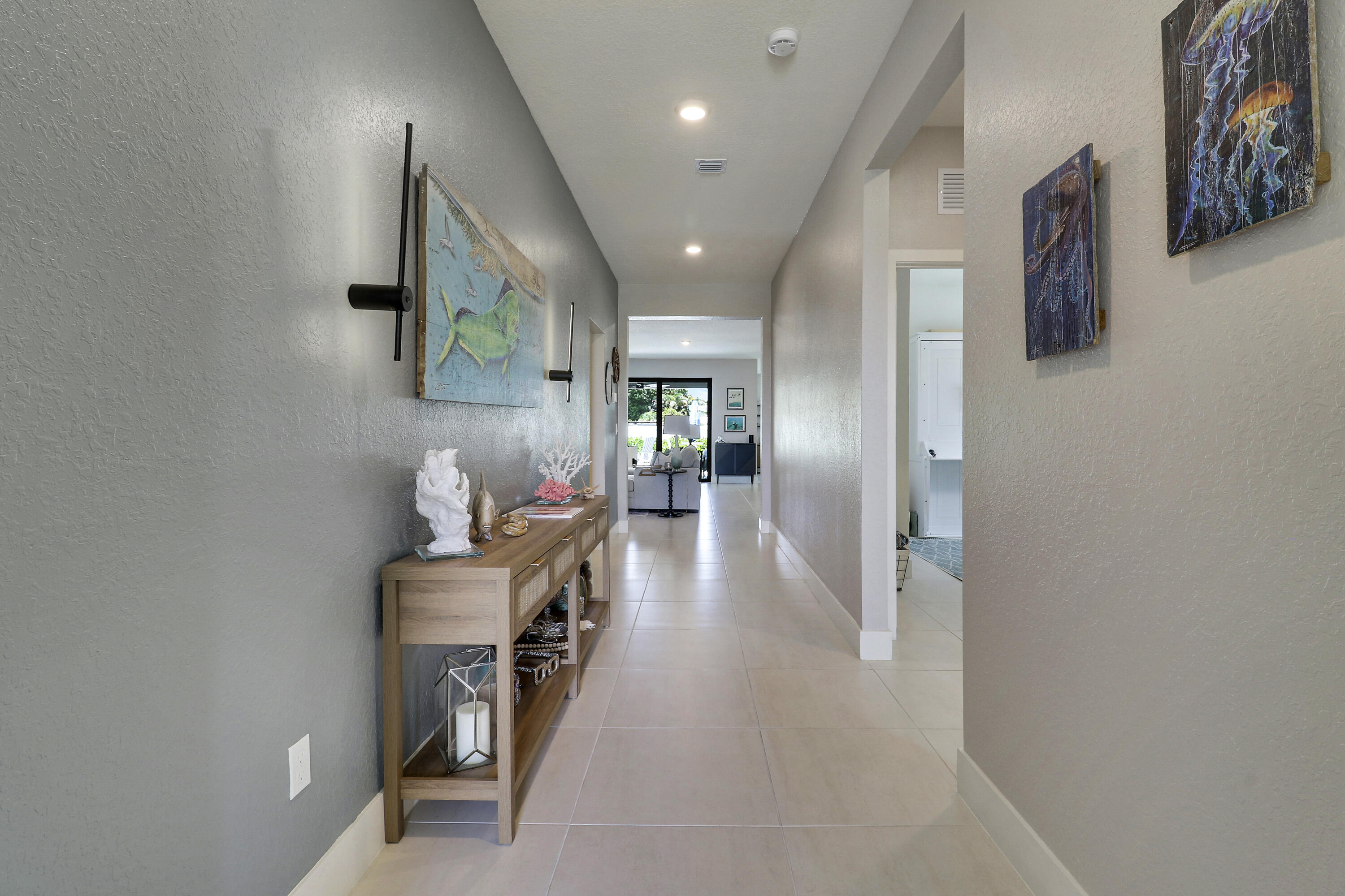 1490 Sw Lago Circle Property Photo 5