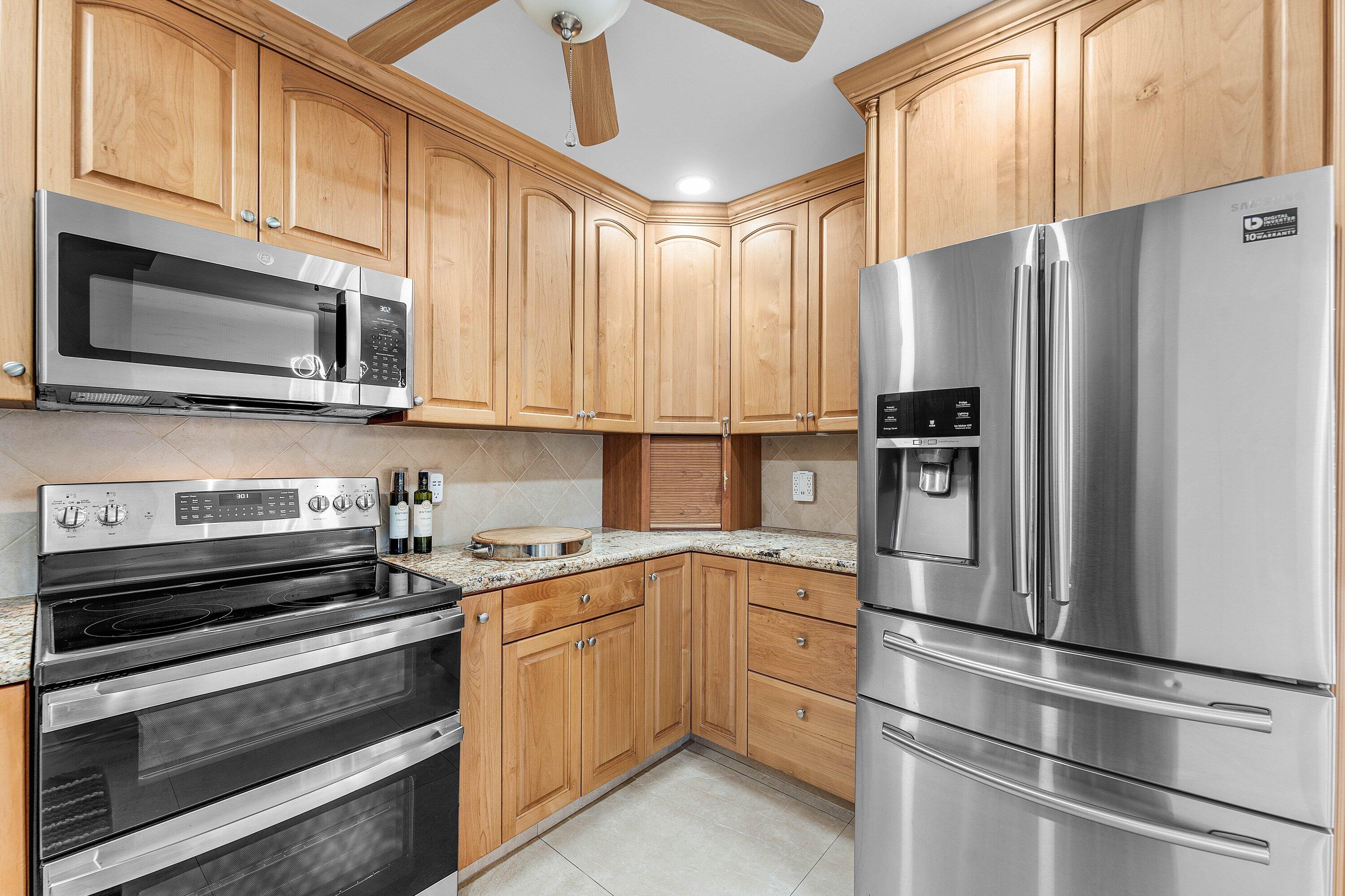 362 Yorktowne Circle Property Photo 16