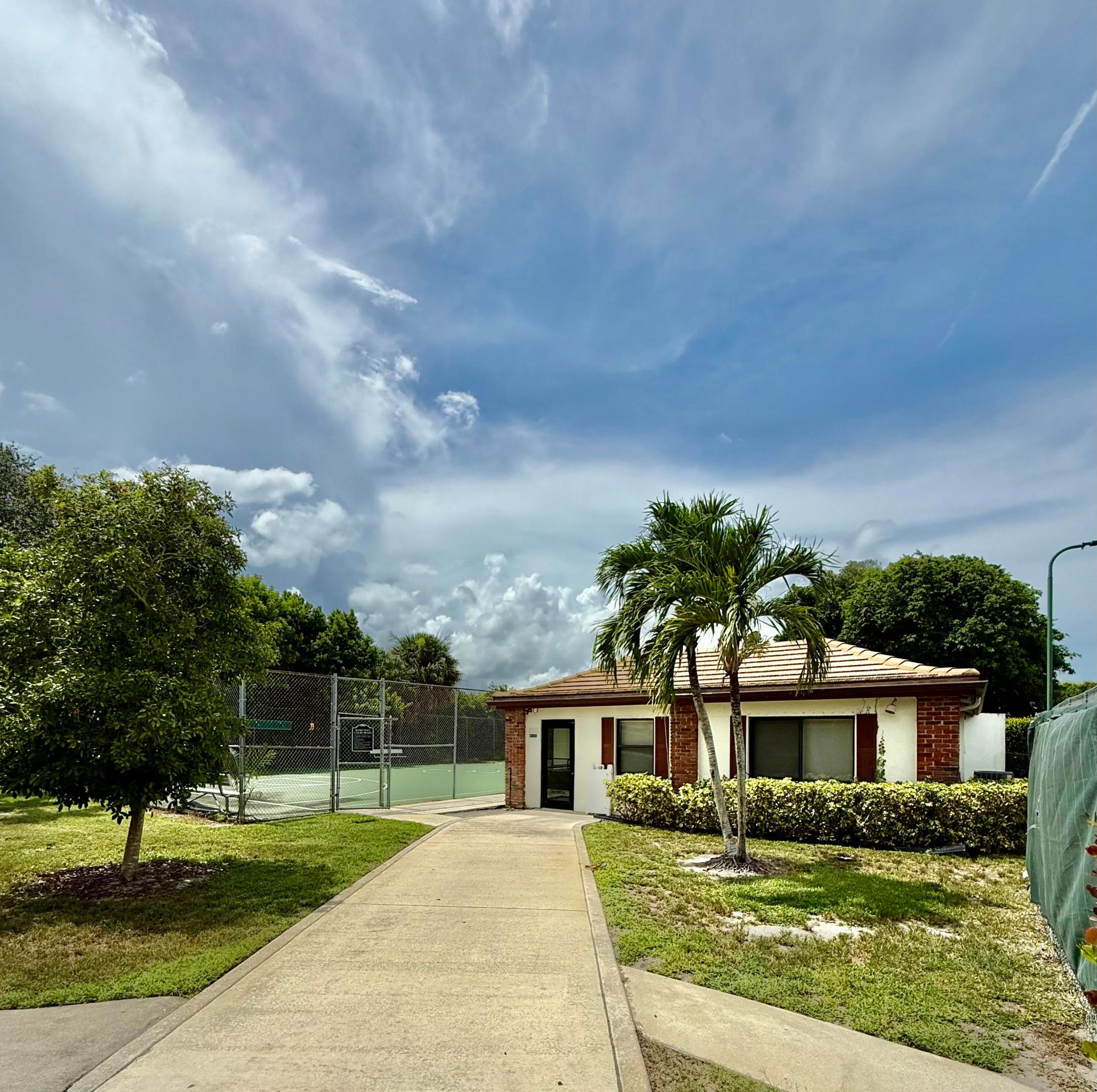 362 Yorktowne Circle Property Photo 60