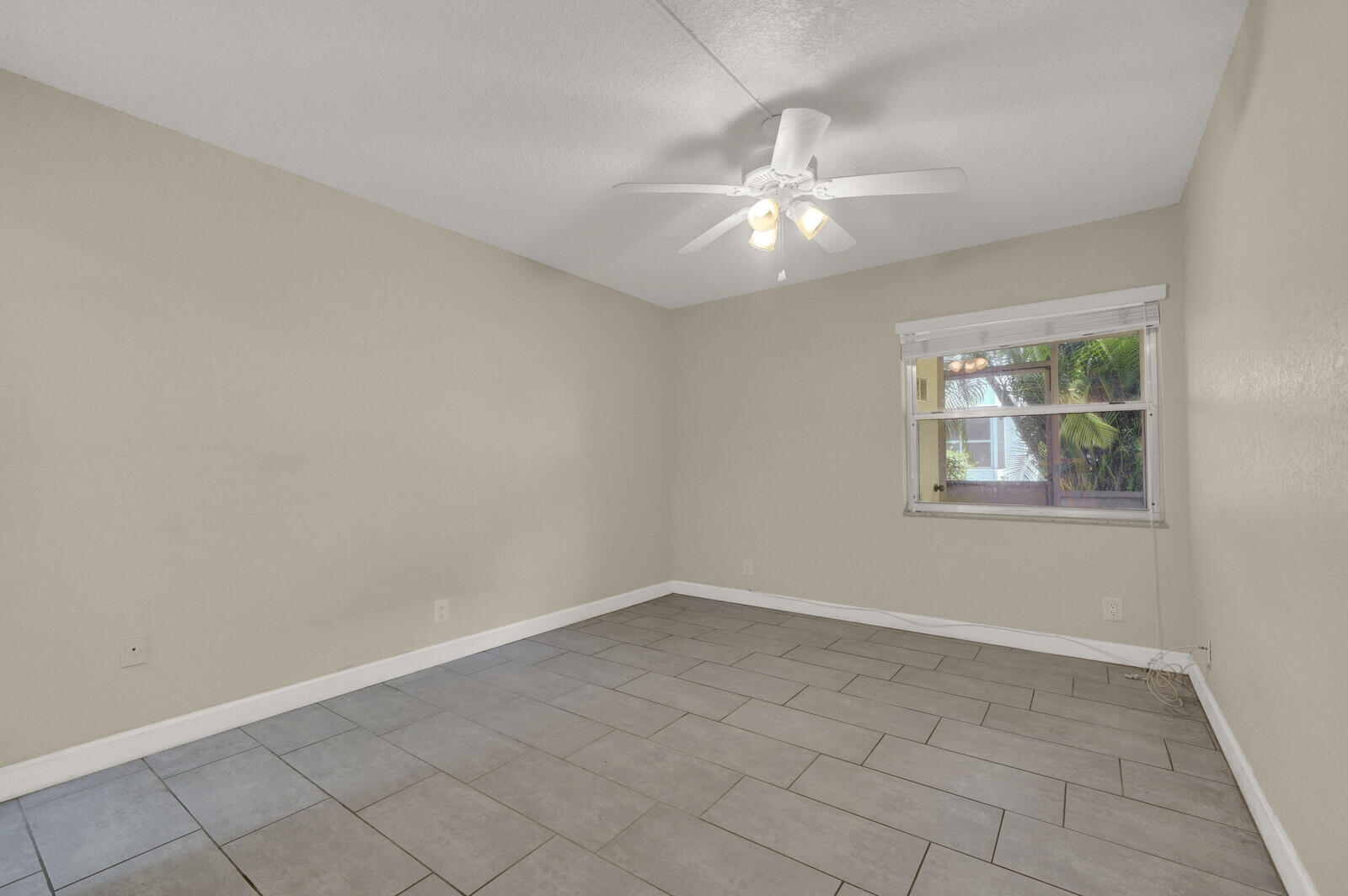 742 Normandy P Property Photo 14