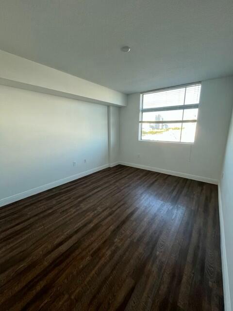 140 S Dixie Highway 525 Property Photo 13
